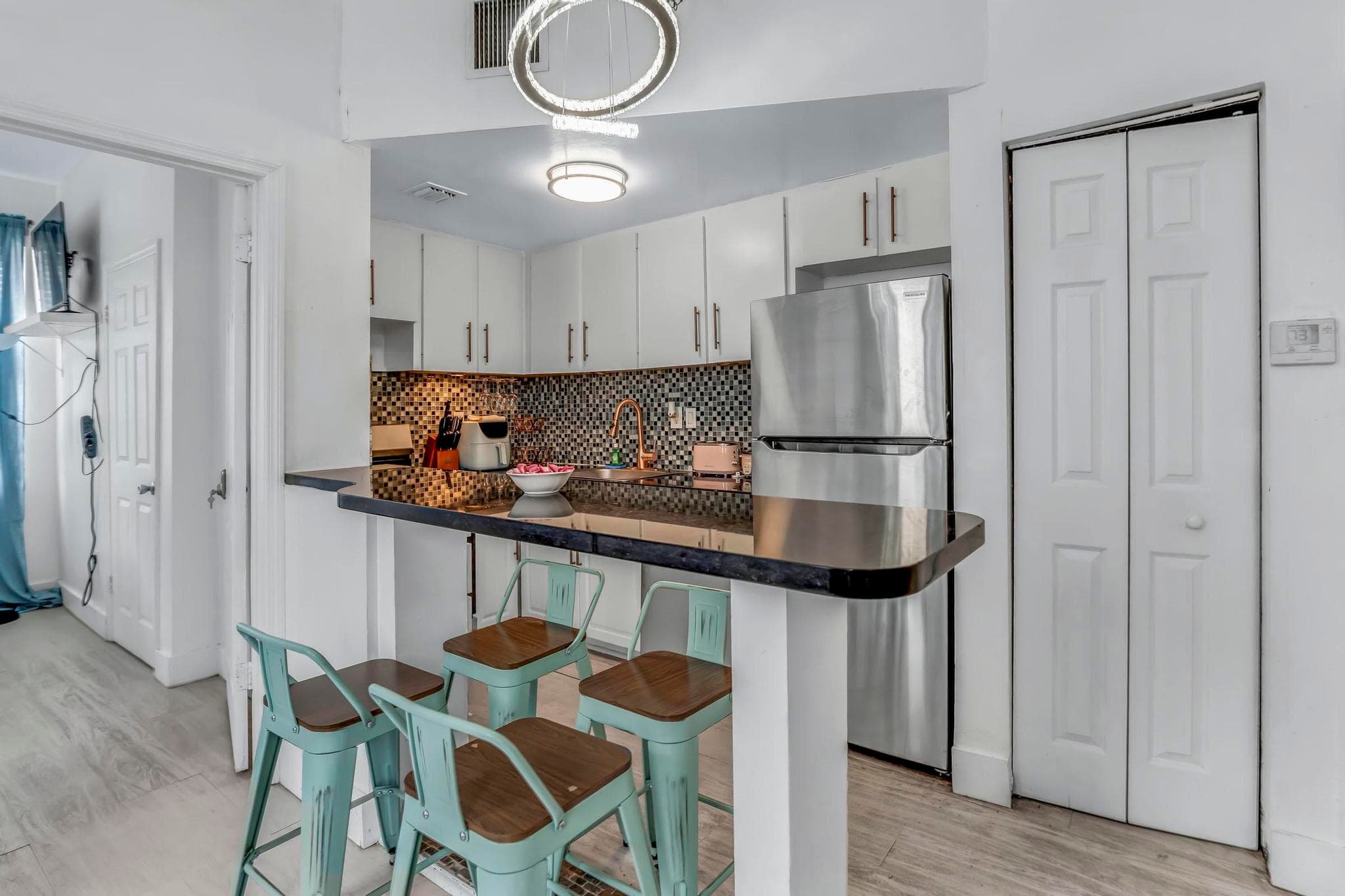 1342 Drexel Avenue 206, Miami Beach, FL 33139 — photo 10 of 32