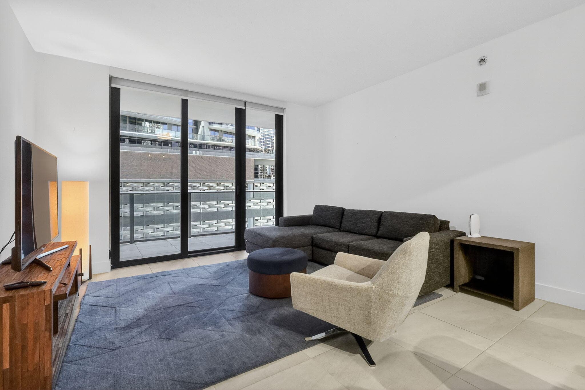 1010 Brickell Avenue 1607, Miami, FL 33131 — photo 12 of 53