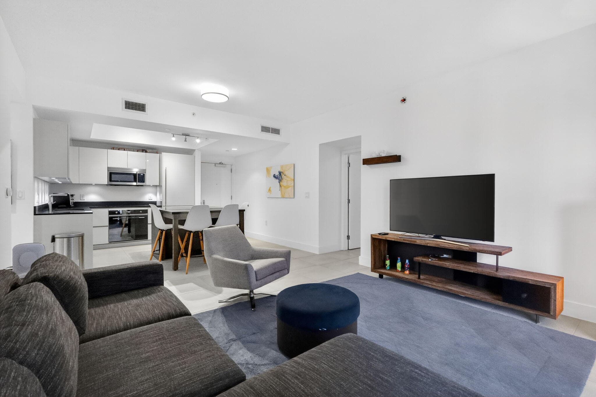 1010 Brickell Avenue 1607, Miami, FL 33131 — photo 10 of 53