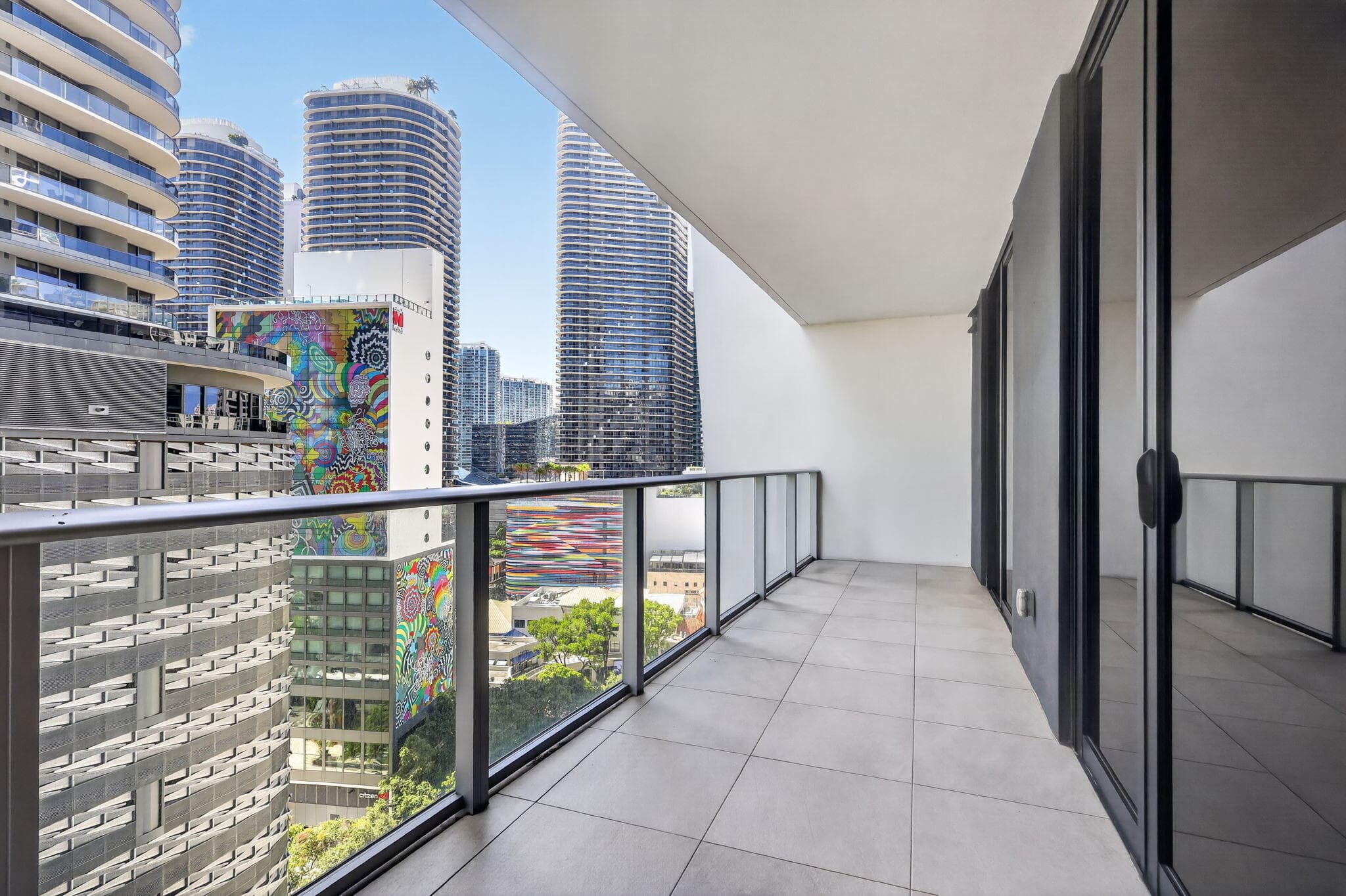 1010 Brickell Avenue 1607, Miami, FL 33131 — photo 2 of 53