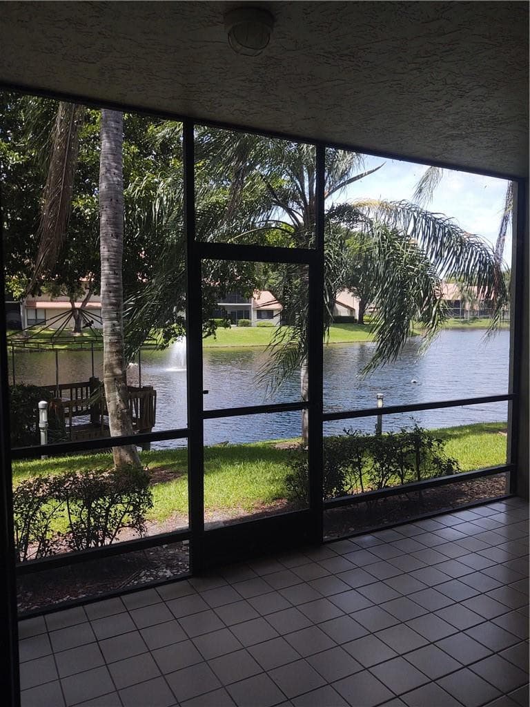 5801 Coach House Circle B, Boca Raton, FL 33486 — photo 25 of 39