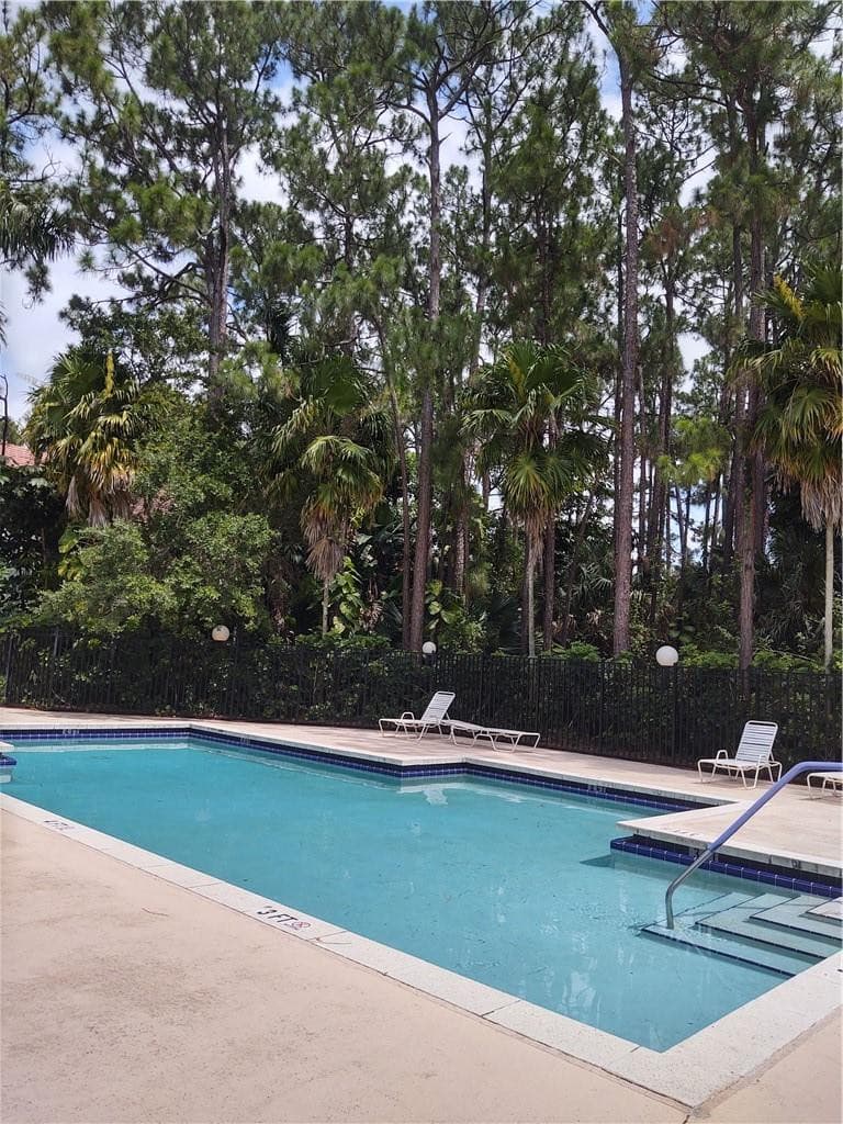 5801 Coach House Circle B, Boca Raton, FL 33486 — photo 31 of 39