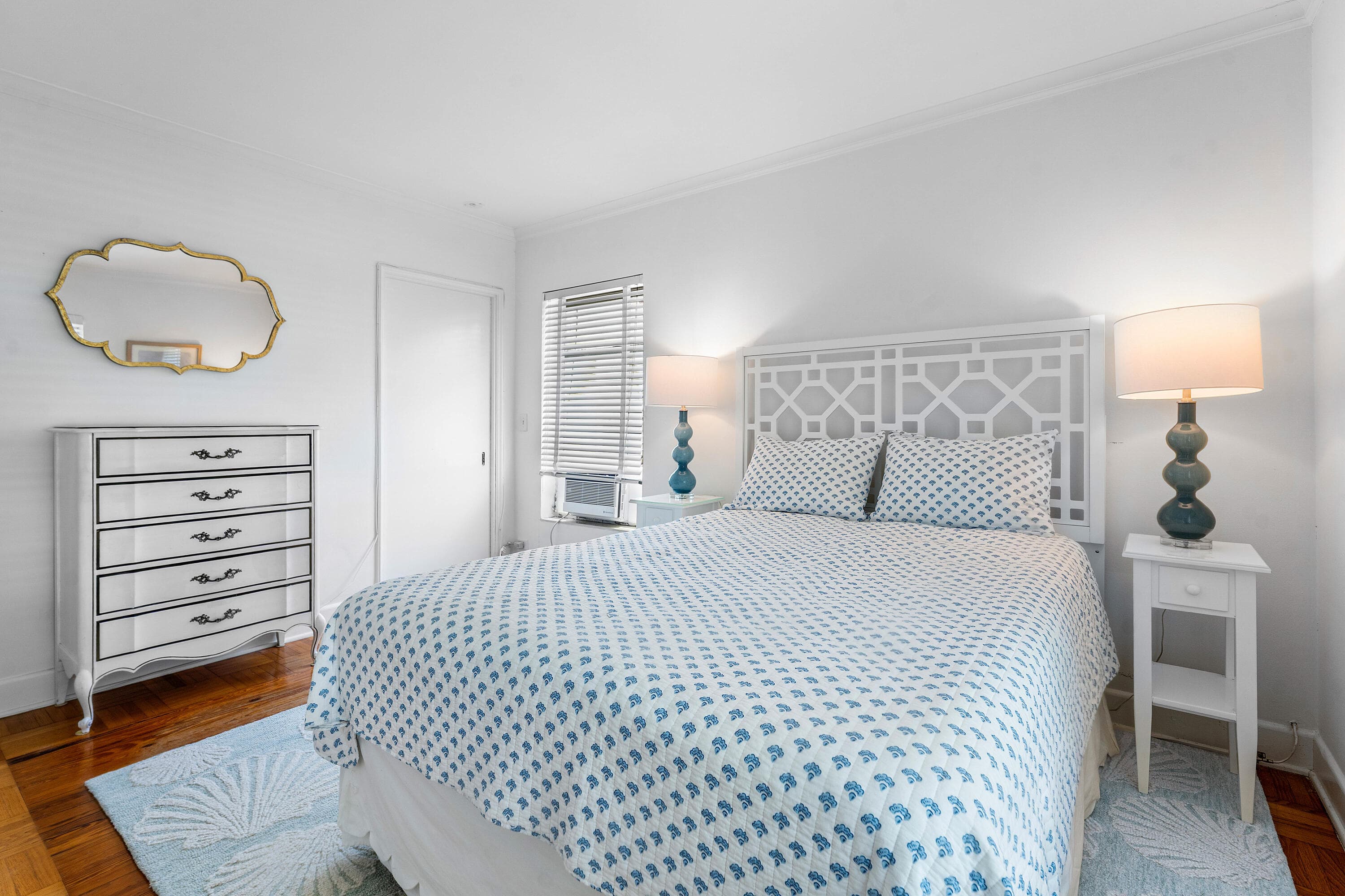424 Chilean Avenue 4, Palm Beach, FL 33480 — photo 4 of 13