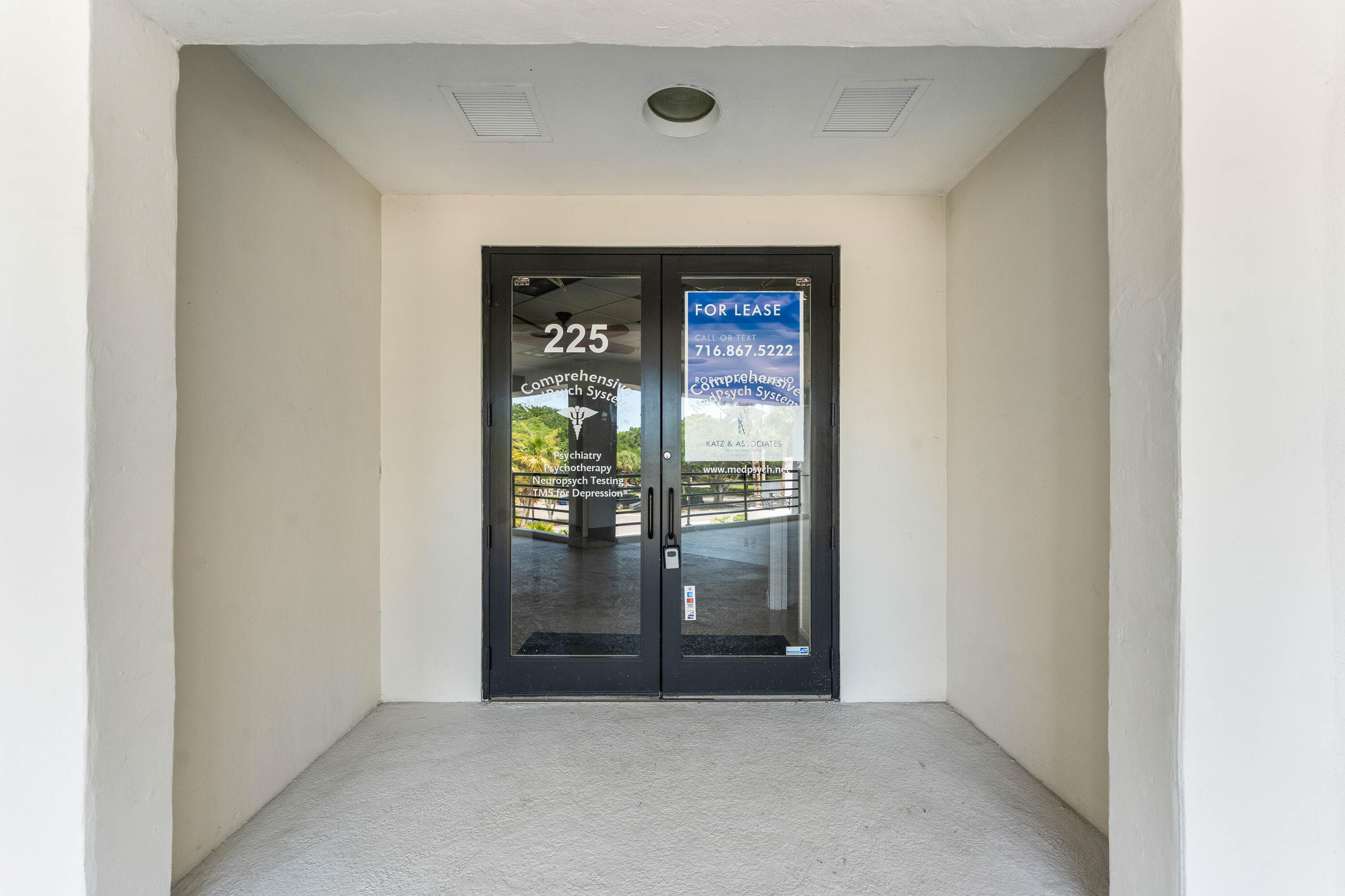 7880 Glades Road, Boca Raton, FL 33434 — photo 4 of 41
