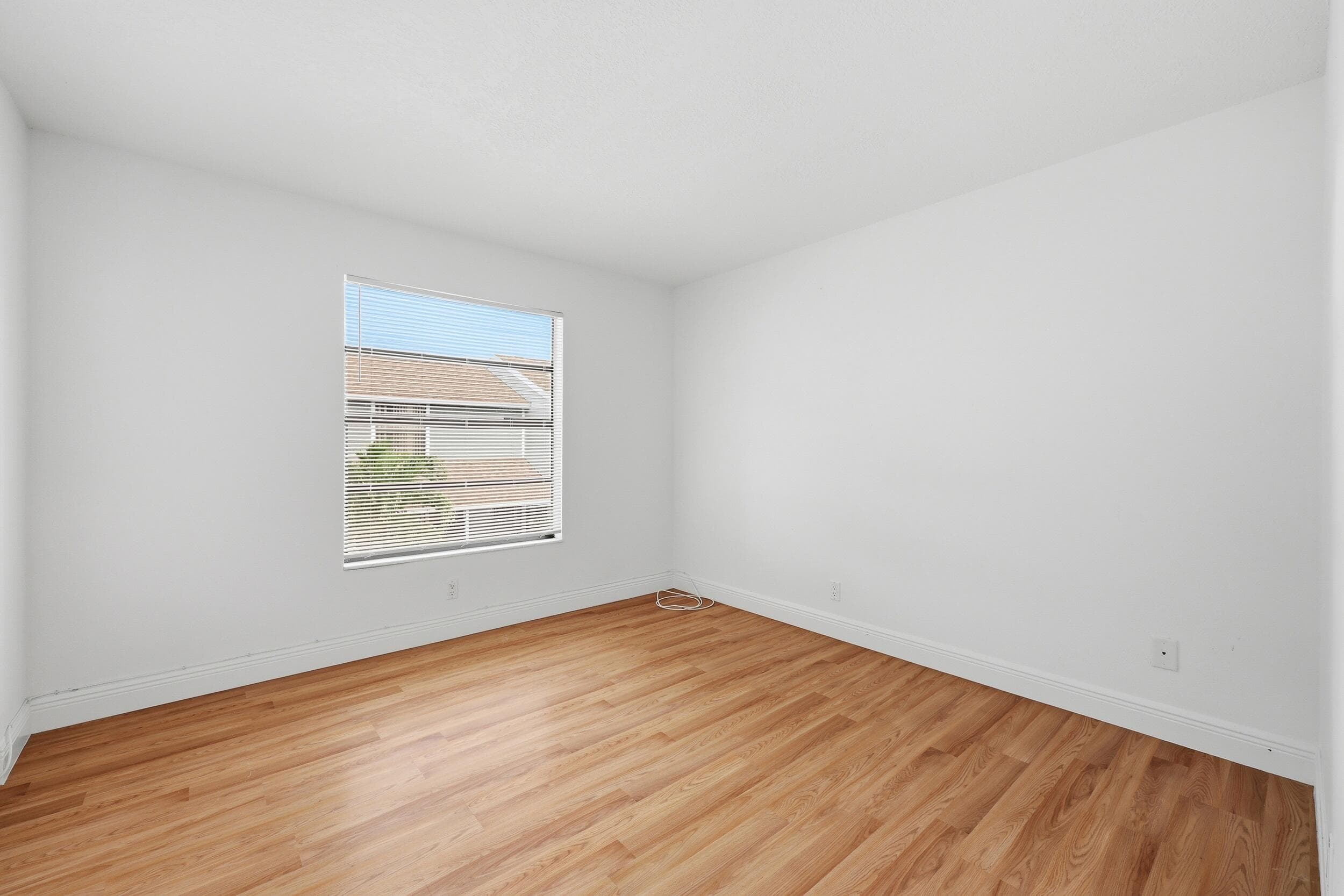 301 Lakewood Drive 8a, Jupiter, FL 33458 — photo 10 of 21
