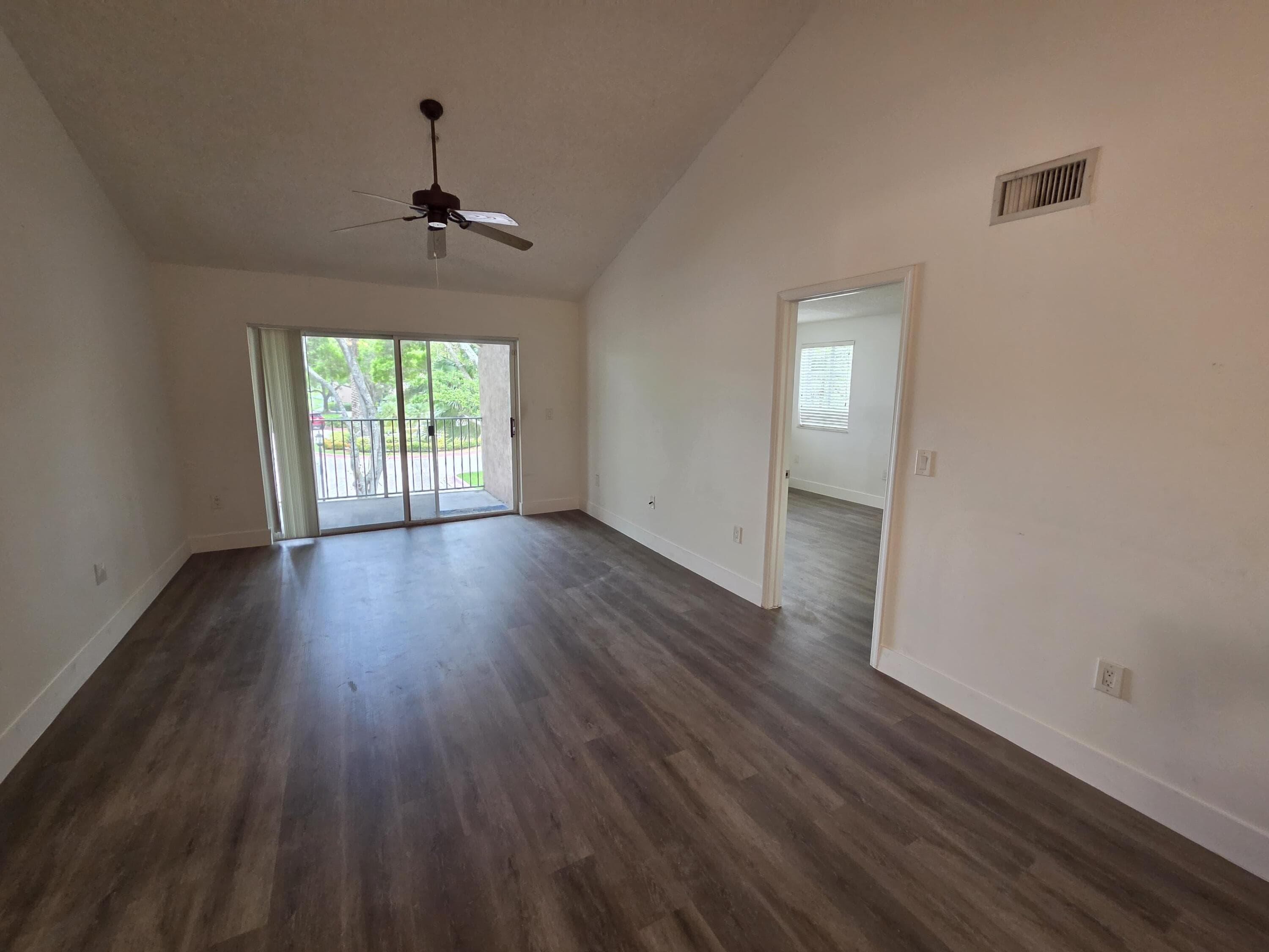 12112 St.andrews Place 212, Miramar, FL 33025 — photo 3 of 33
