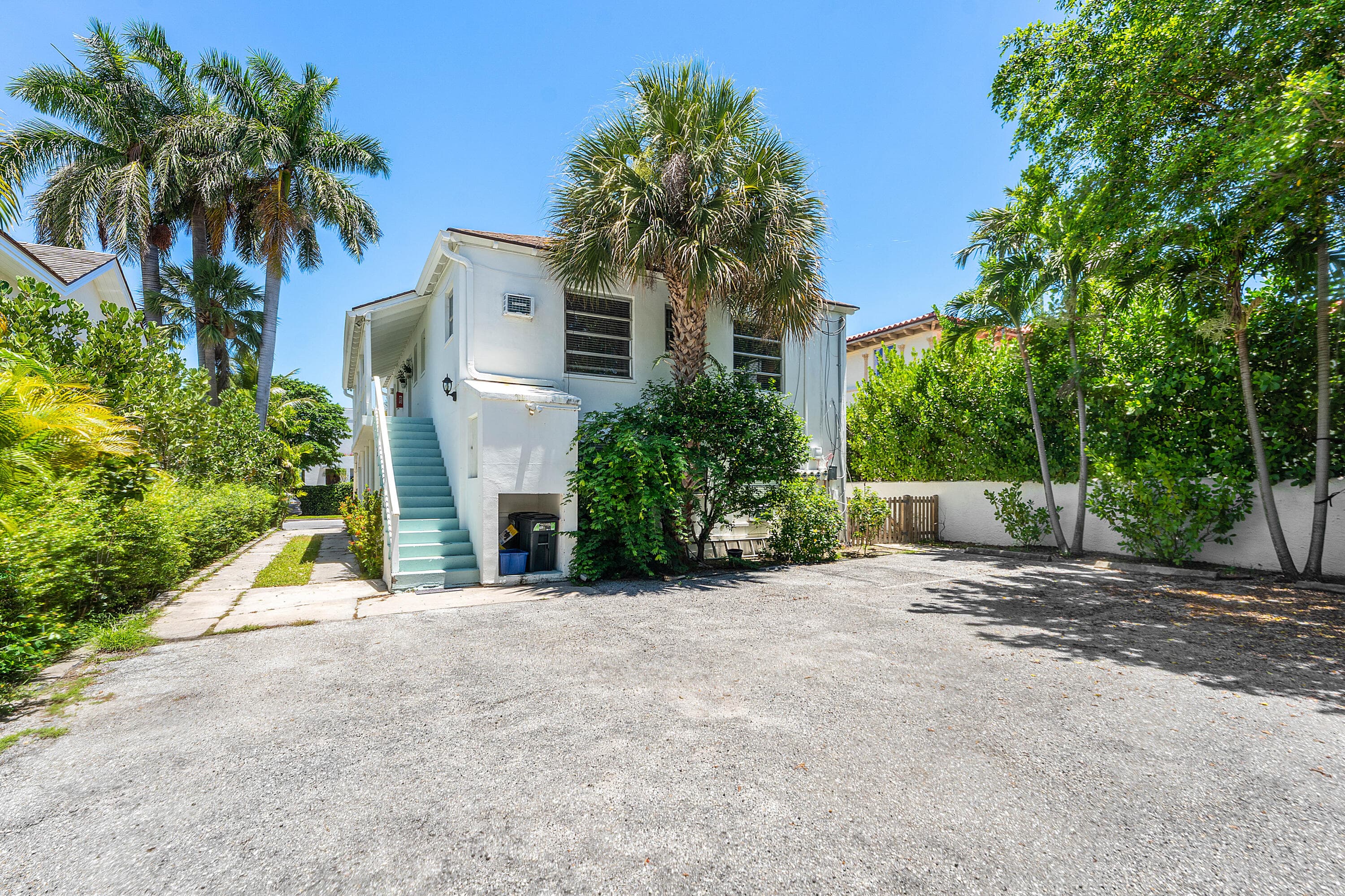 424 Chilean Avenue 4, Palm Beach, FL 33480 — photo 12 of 13