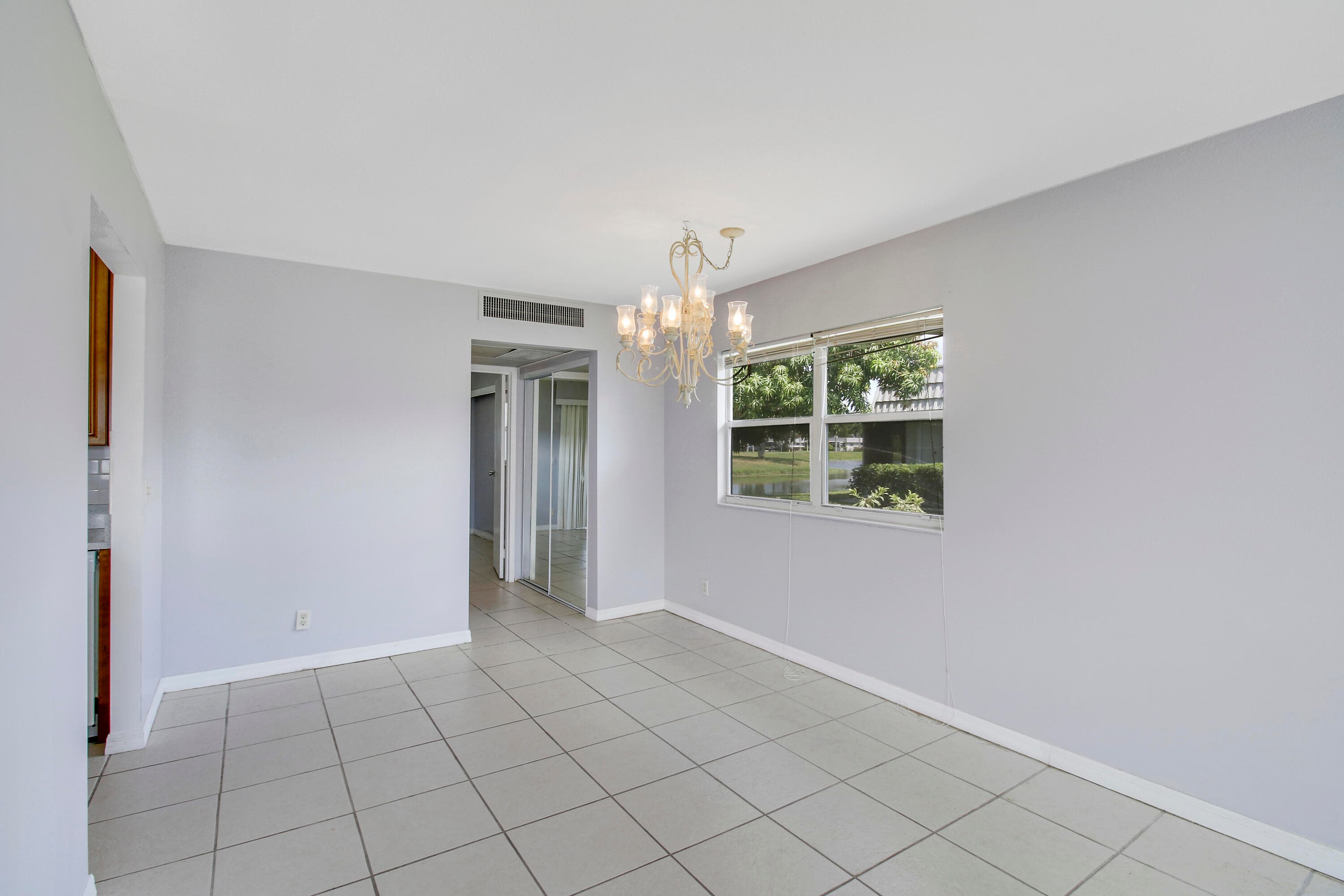 175 Valencia H, Delray Beach, FL 33446 — photo 4 of 19