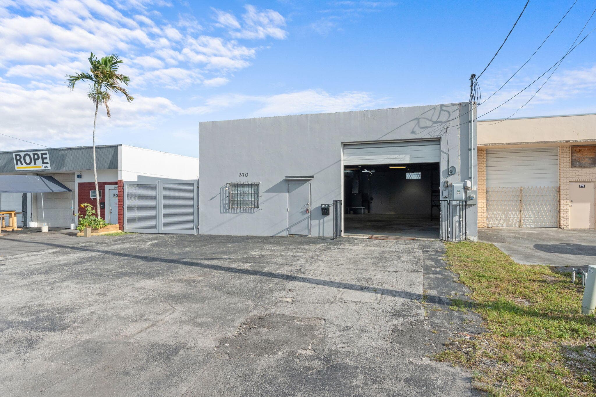 270 SW 33rd Street, Fort Lauderdale, FL 33315 — photo 1 of 23