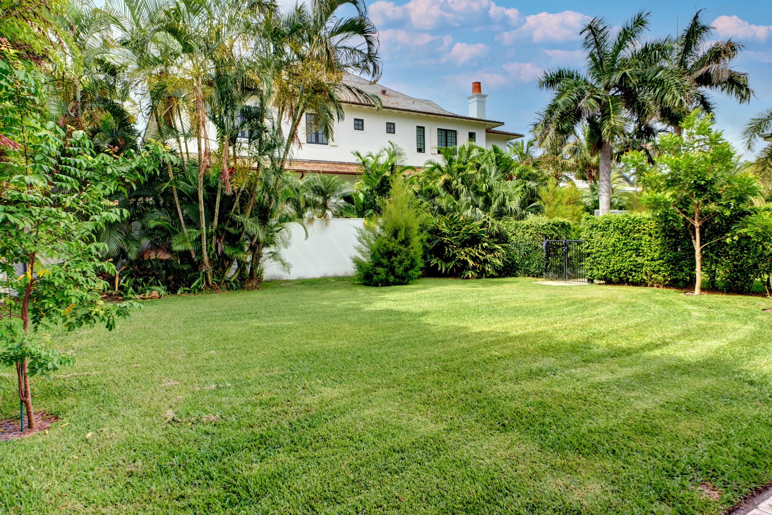 329 Andrews Avenue, Delray Beach, FL 33483 — photo 18 of 24