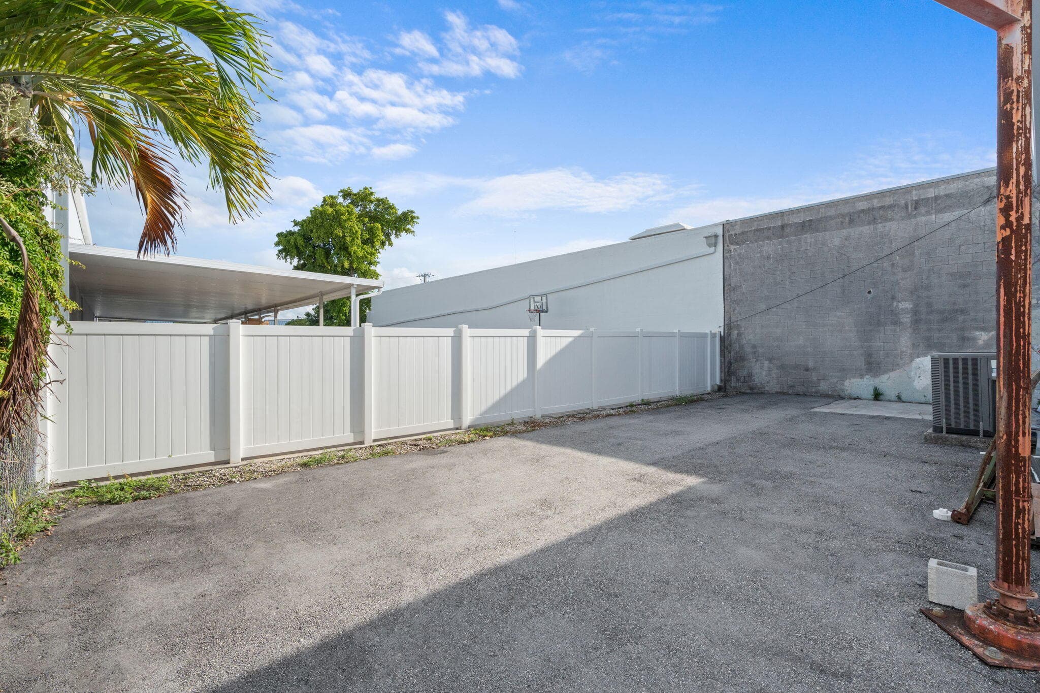 270 SW 33rd Street, Fort Lauderdale, FL 33315 — photo 8 of 23