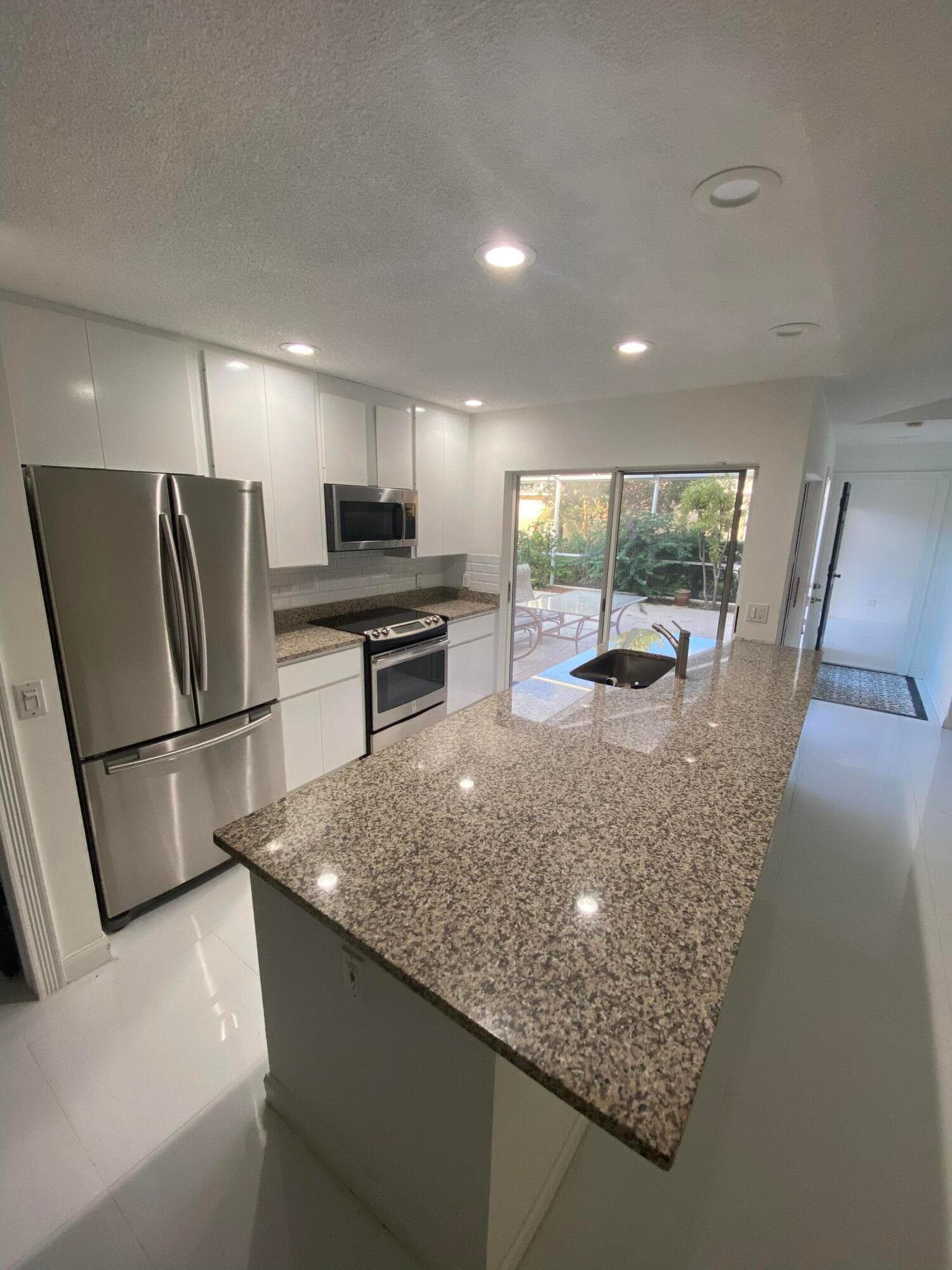 2102 Appleton Court, Palm Beach Gardens, FL 33403 — photo 10 of 14