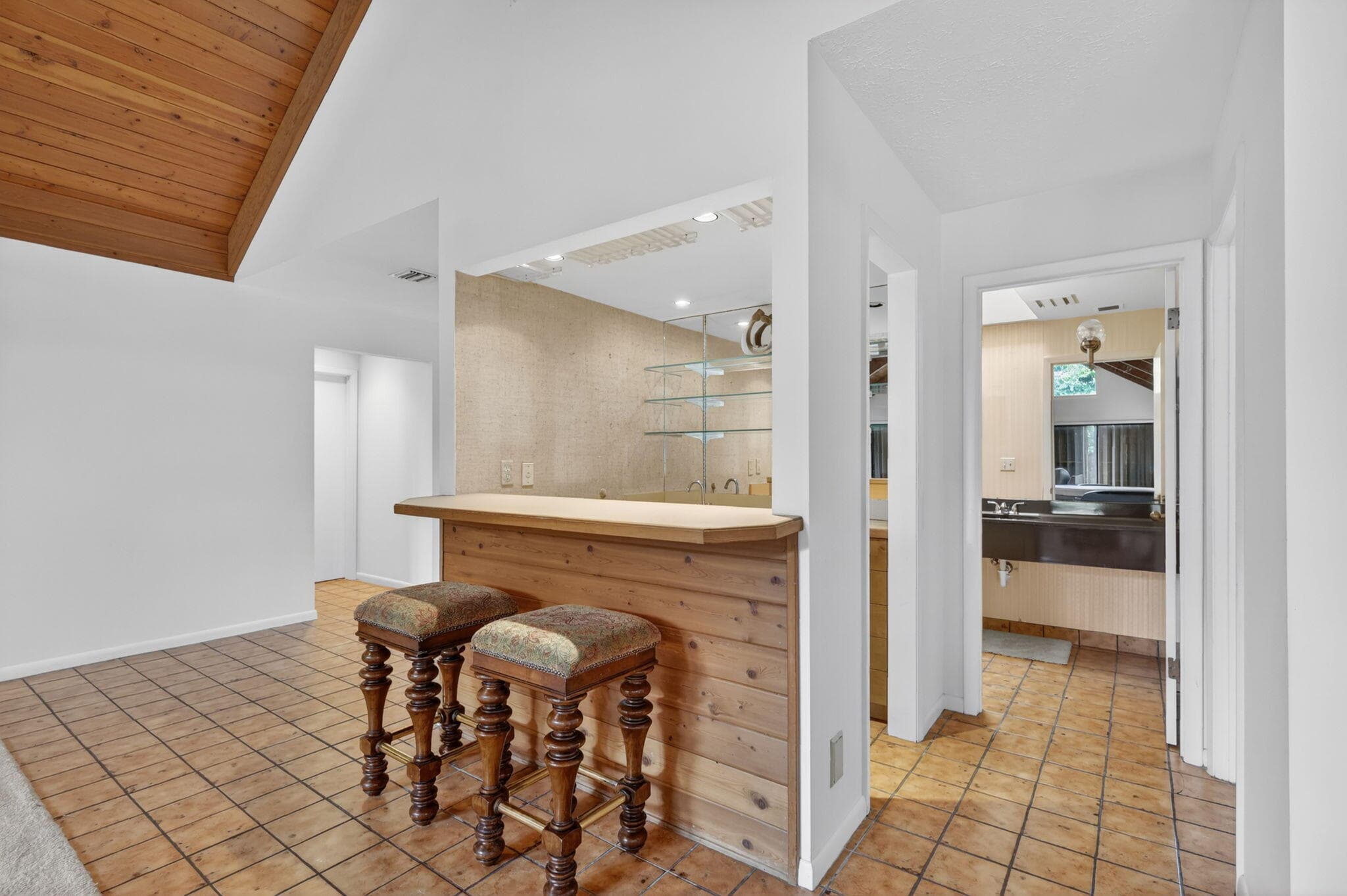 2111 SW Racquet Club Drive, Palm City, FL 34990 — photo 10 of 36
