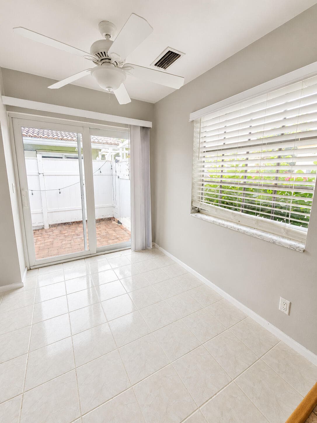 2120 NE 41st Street Unit A, Lighthouse Point, FL 33064 — photo 9 of 13