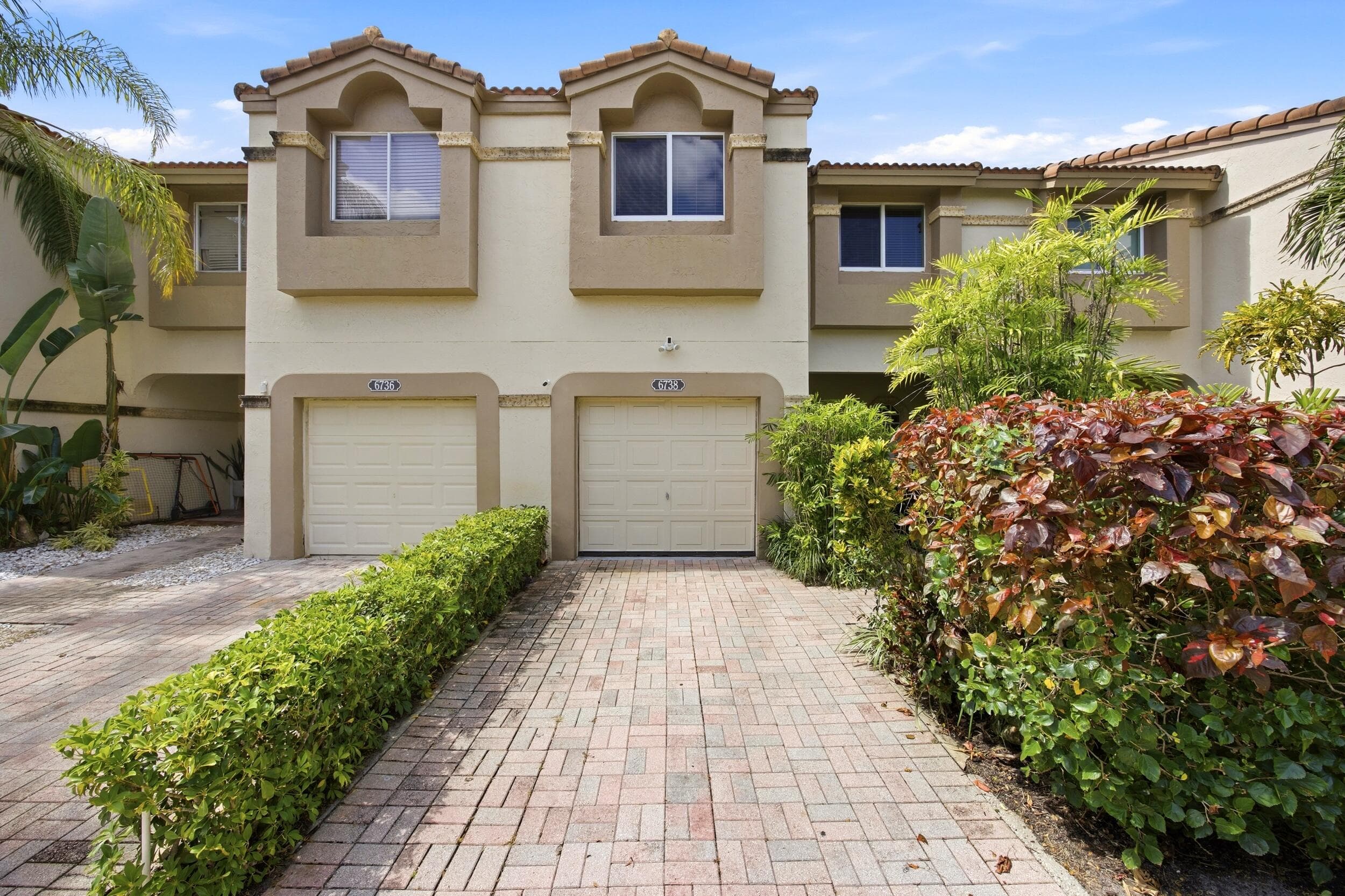 6738 Via Regina, Boca Raton, FL 33433 — photo 3 of 57