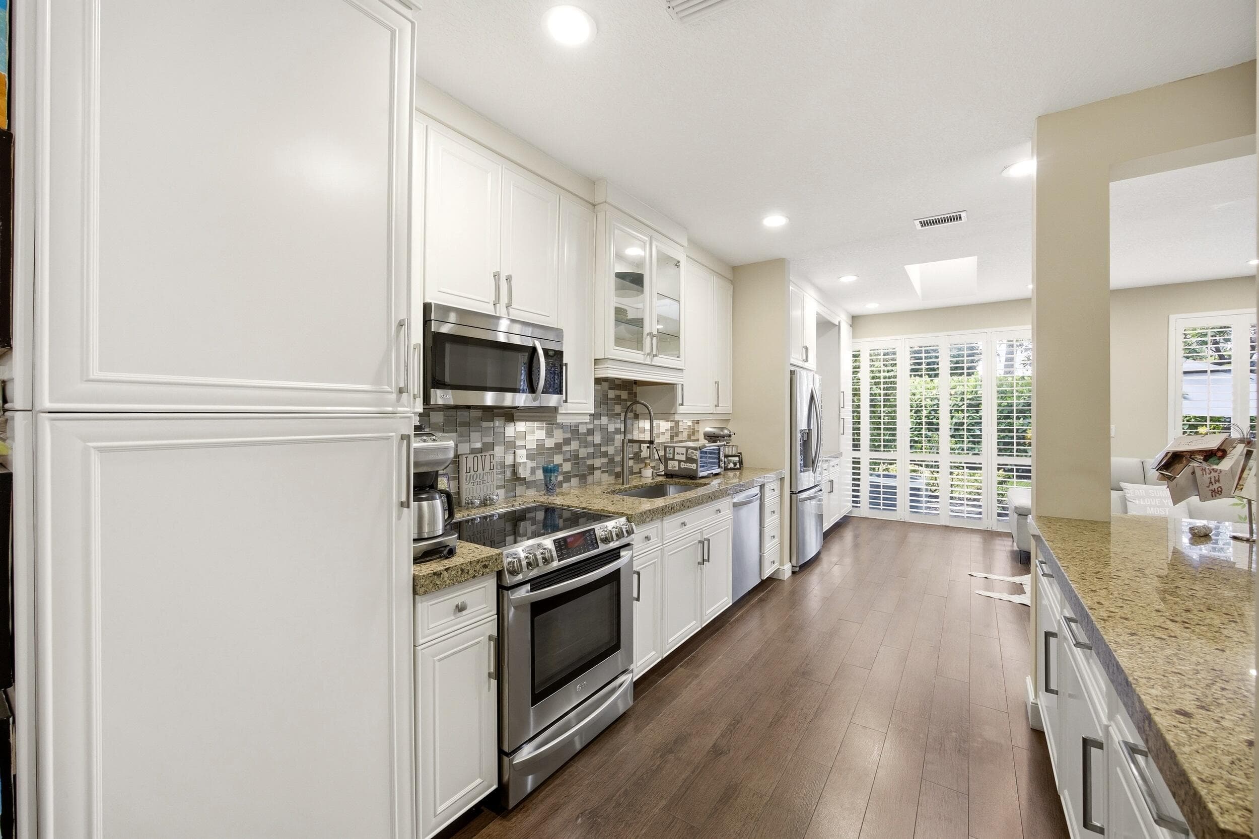 6738 Via Regina, Boca Raton, FL 33433 — photo 12 of 57