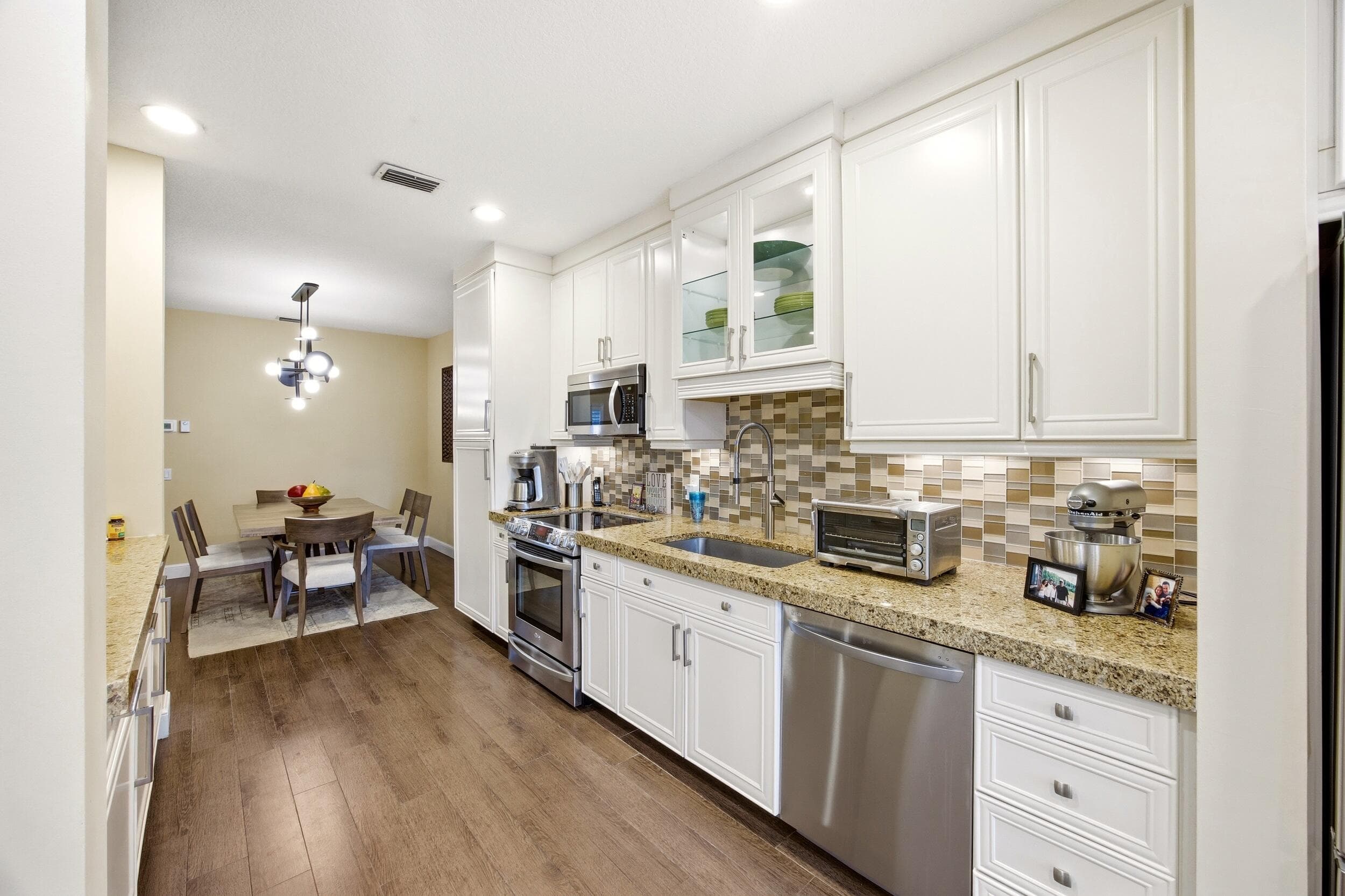 6738 Via Regina, Boca Raton, FL 33433 — photo 13 of 57