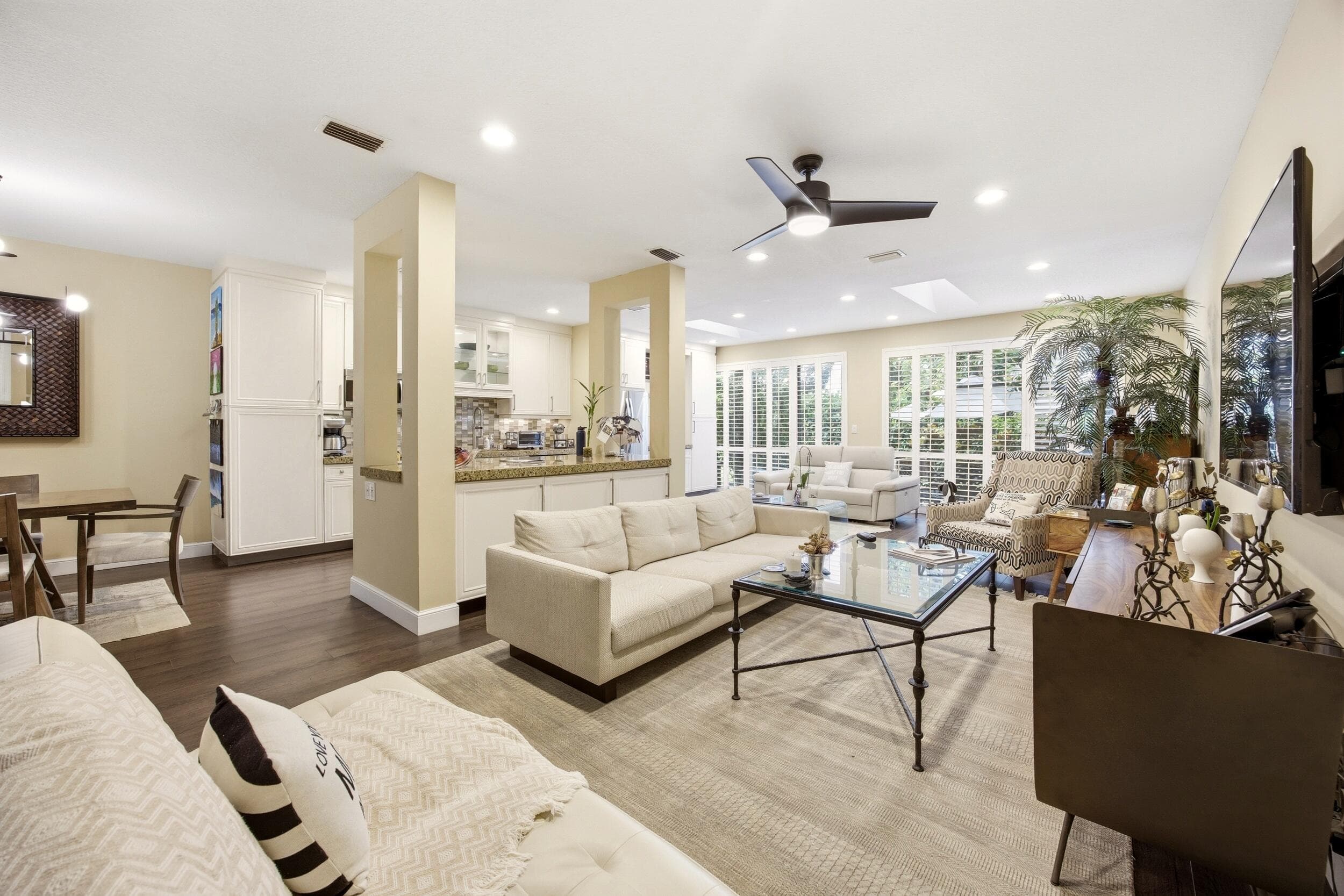 6738 Via Regina, Boca Raton, FL 33433 — photo 15 of 57