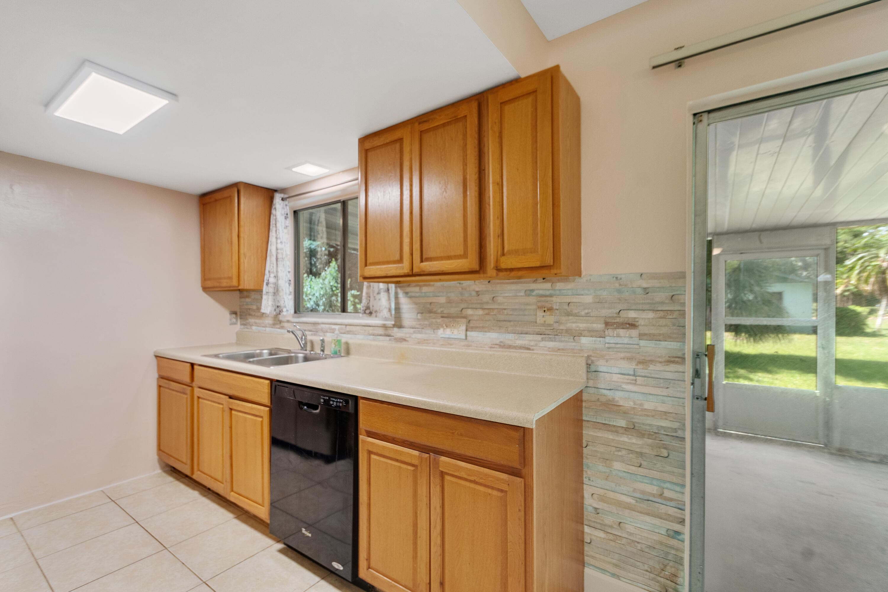 6195 7th Street, Vero Beach, FL 32968 — photo 17 of 24