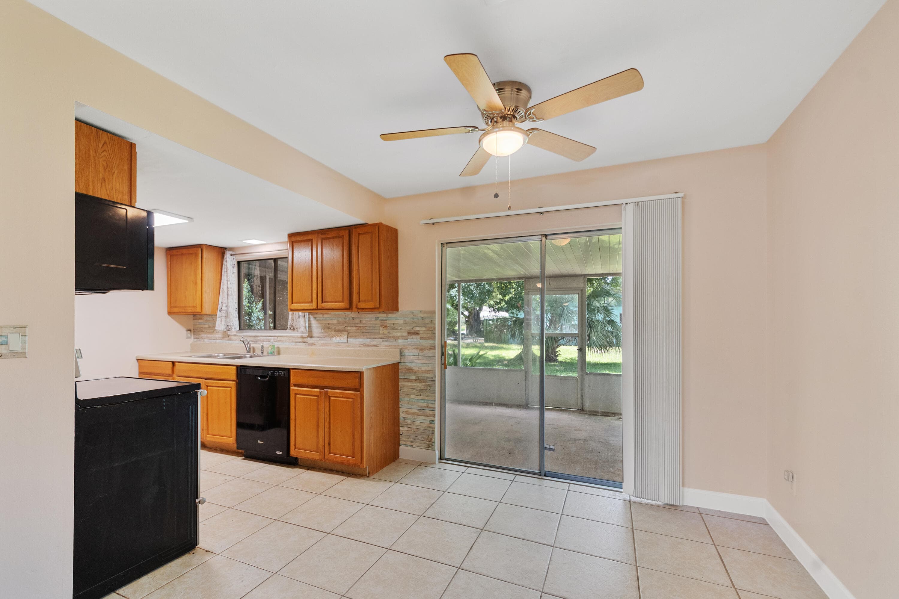 6195 7th Street, Vero Beach, FL 32968 — photo 18 of 24