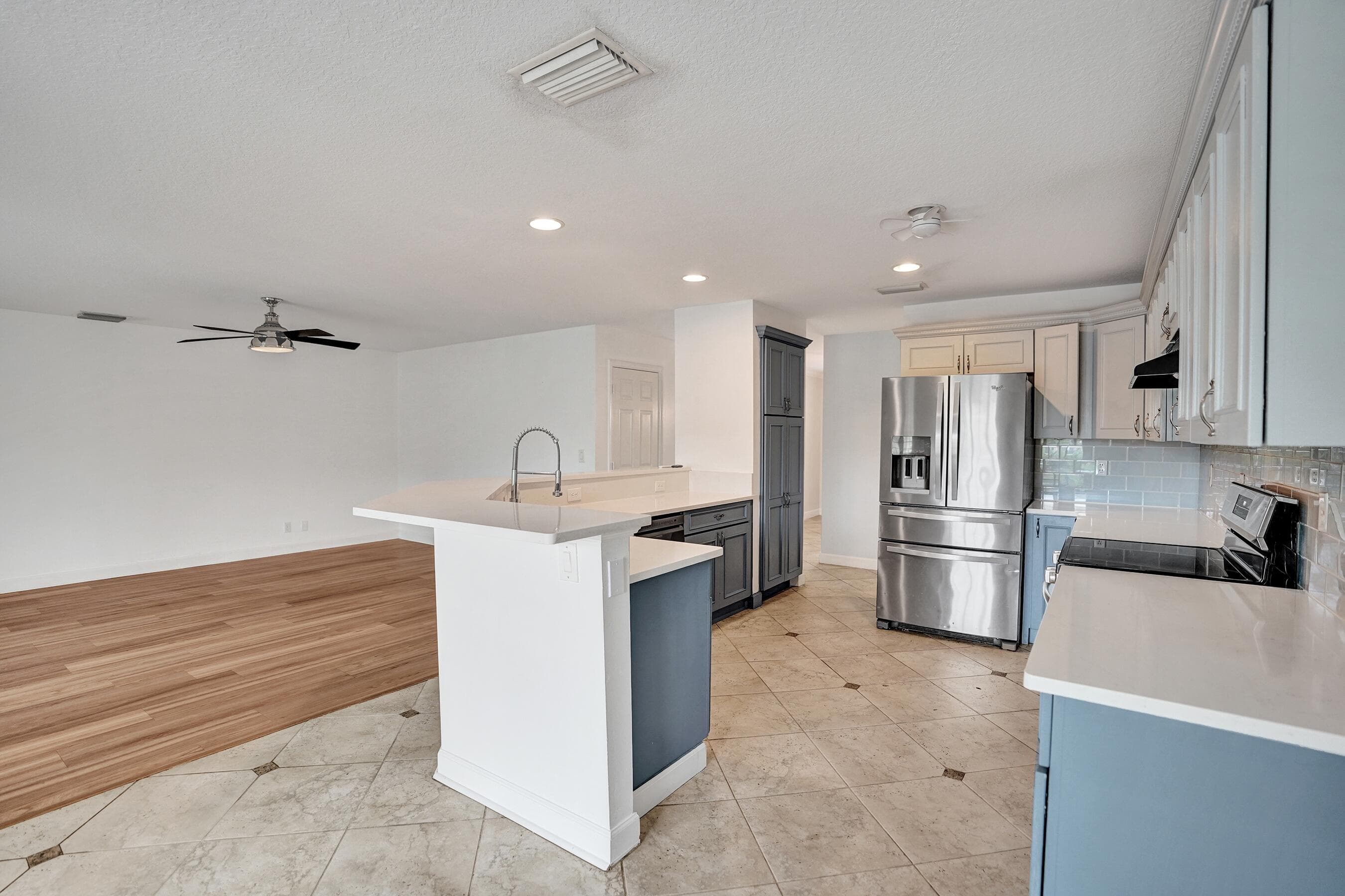 9352 Cascade Court, Boynton Beach, FL 33437 — photo 11 of 60