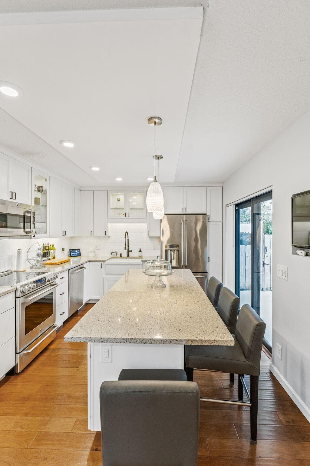 730 NW 99th Circle, Plantation, FL 33324 — photo 13 of 45