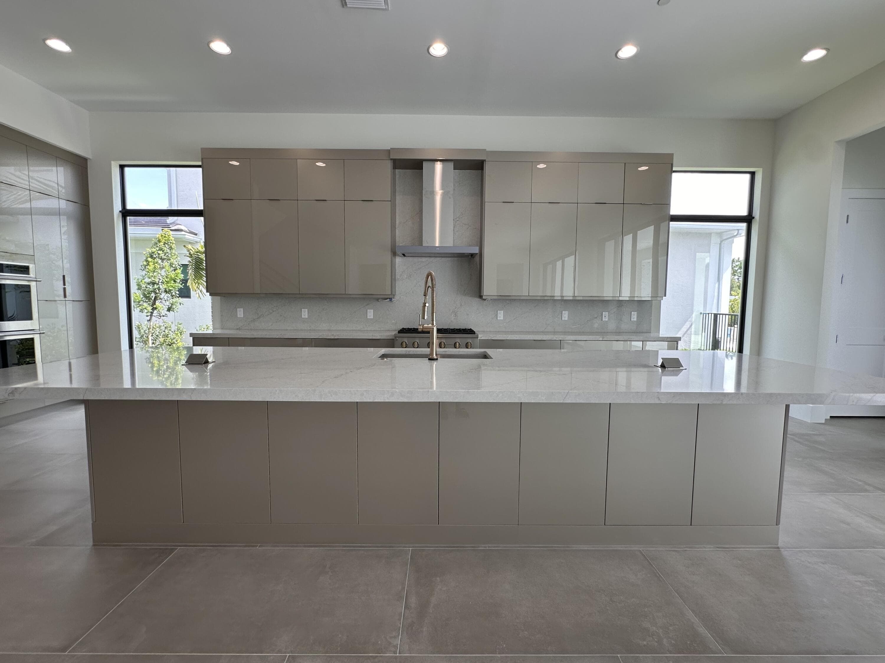 9116 Coral Isles Circle {lot #05}, Palm Beach Gardens, FL 33412 — photo 10 of 31