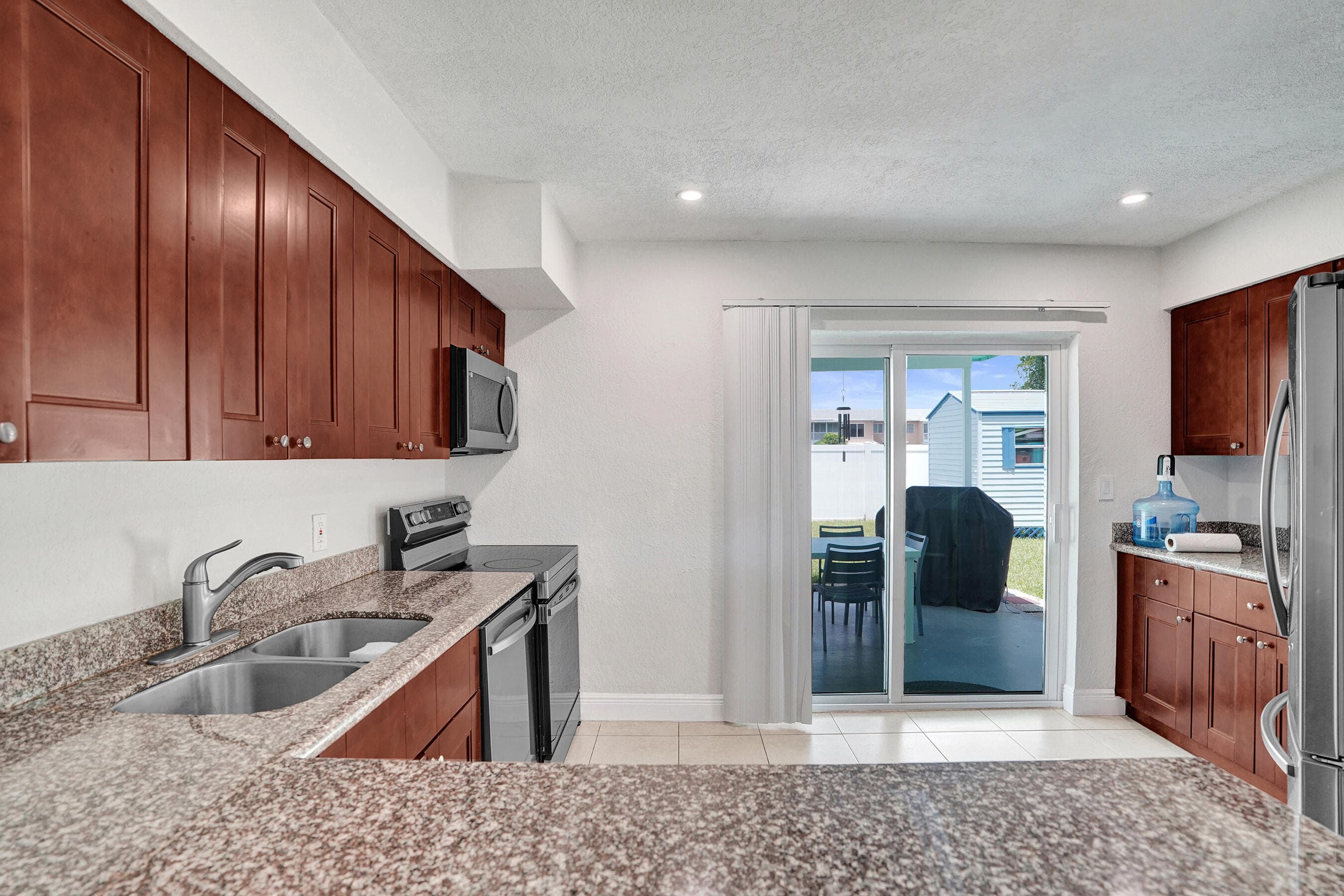 1218 SW 22nd Avenue, Delray Beach, FL 33445 — photo 22 of 38