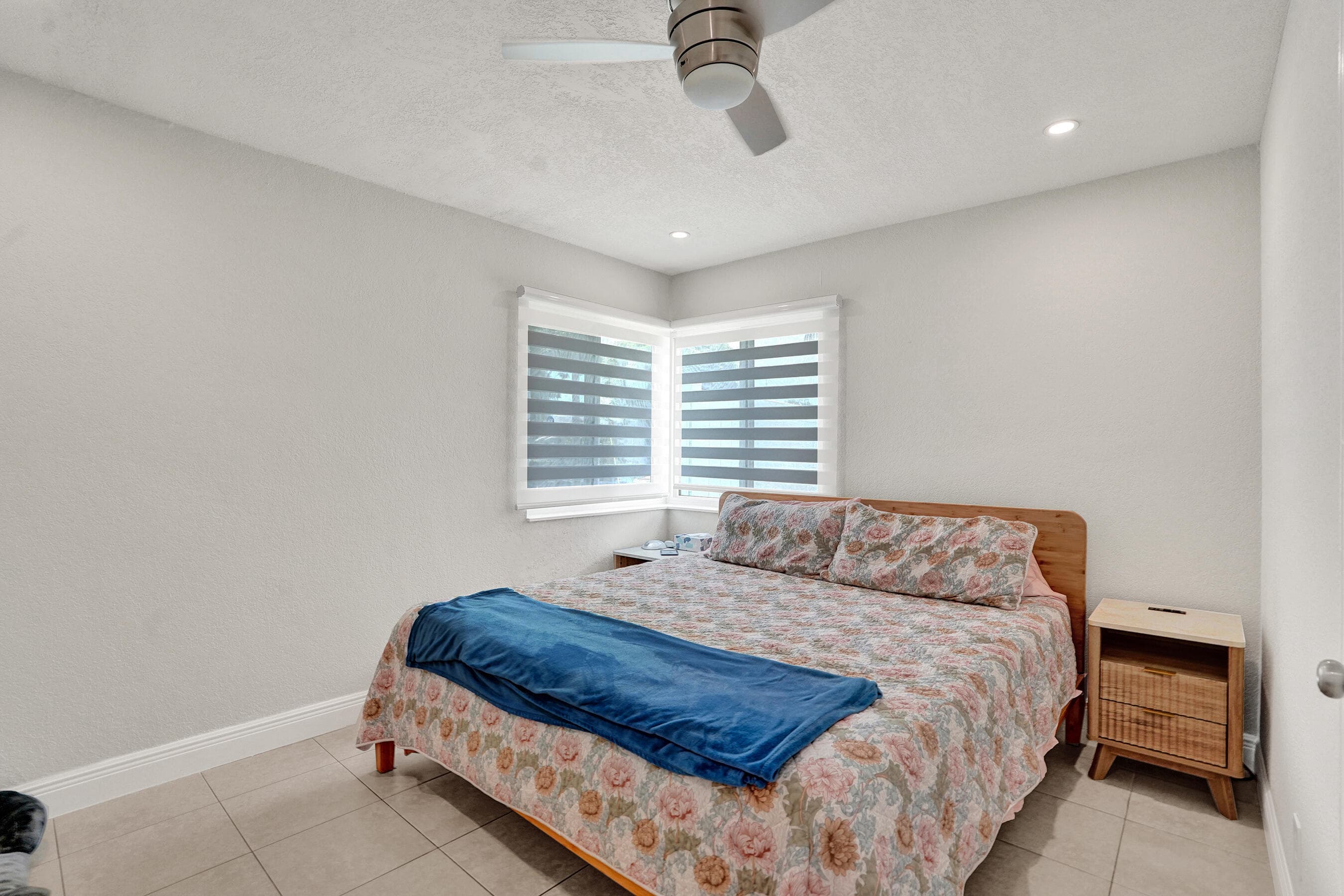 1218 SW 22nd Avenue, Delray Beach, FL 33445 — photo 24 of 38