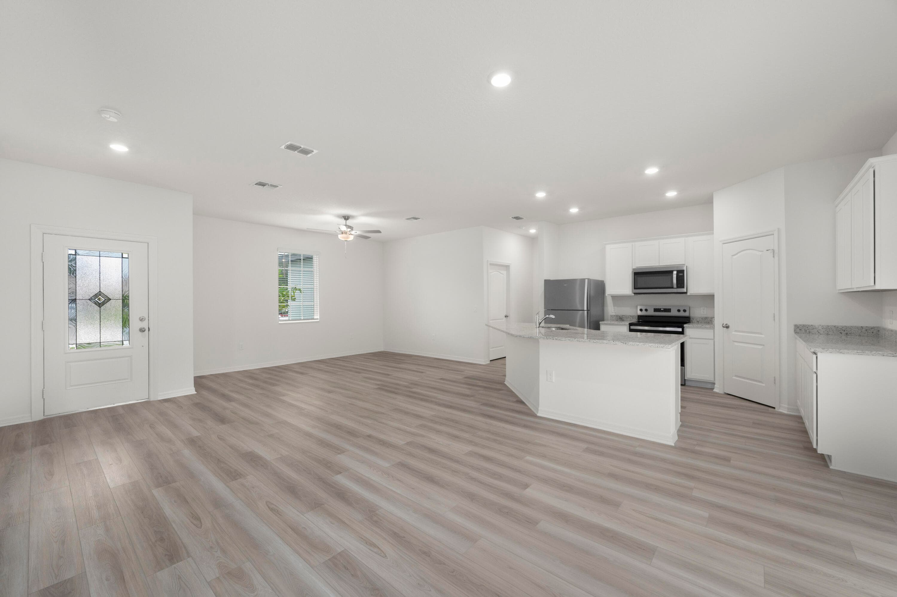9375 103rd Avenue, Vero Beach, FL 32967 — photo 5 of 21