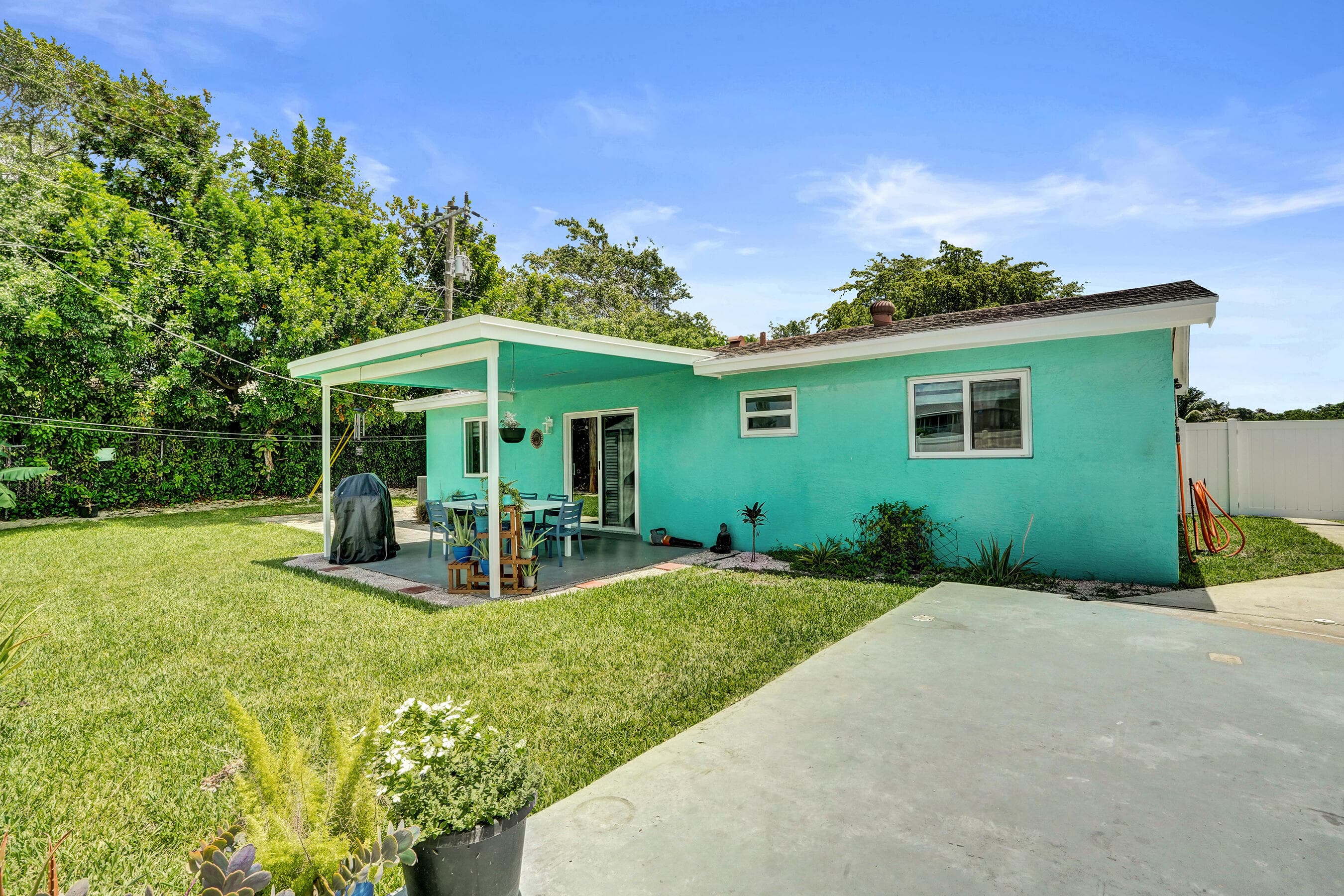1218 SW 22nd Avenue, Delray Beach, FL 33445 — photo 34 of 38