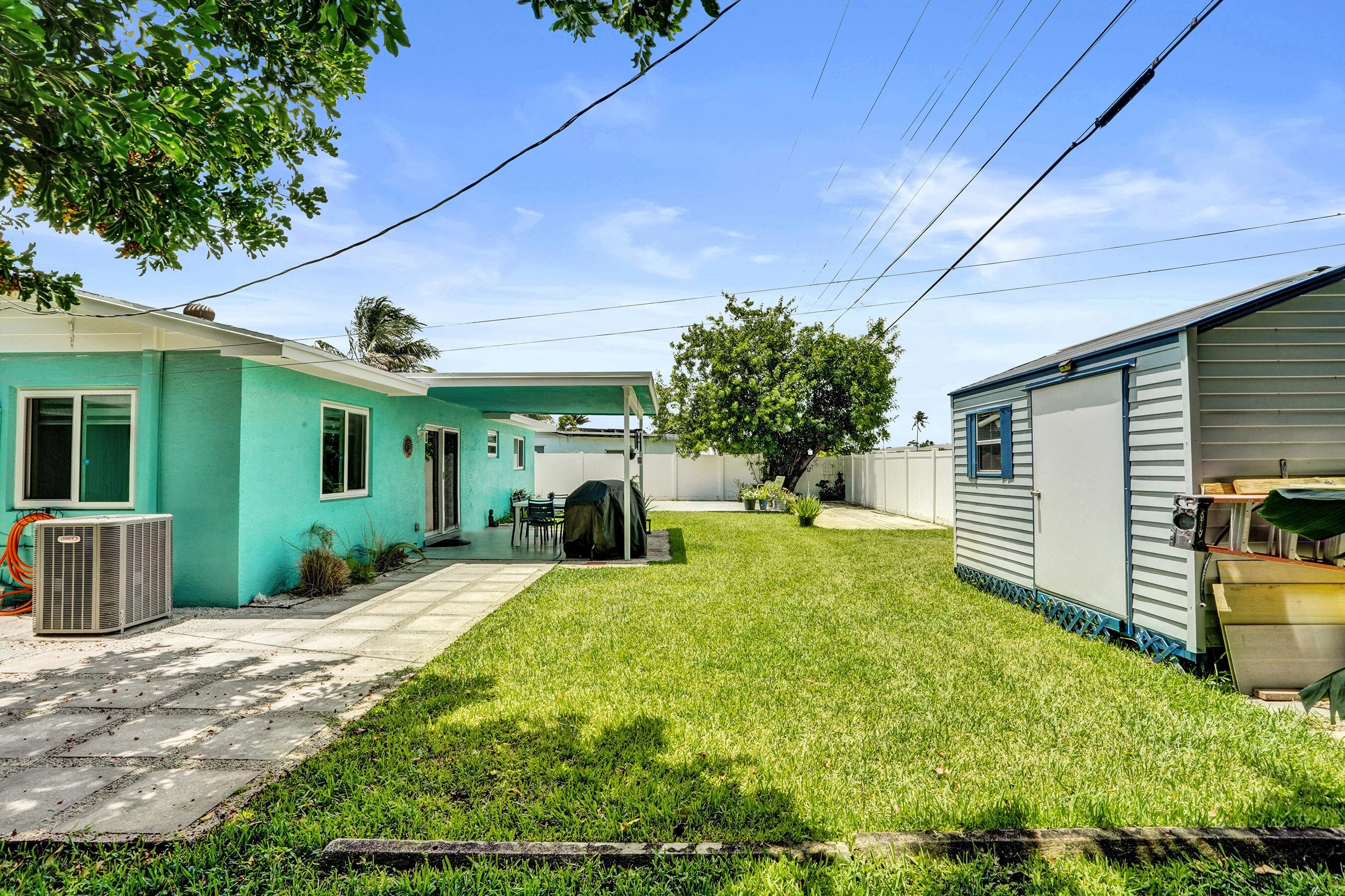 1218 SW 22nd Avenue, Delray Beach, FL 33445 — photo 35 of 38