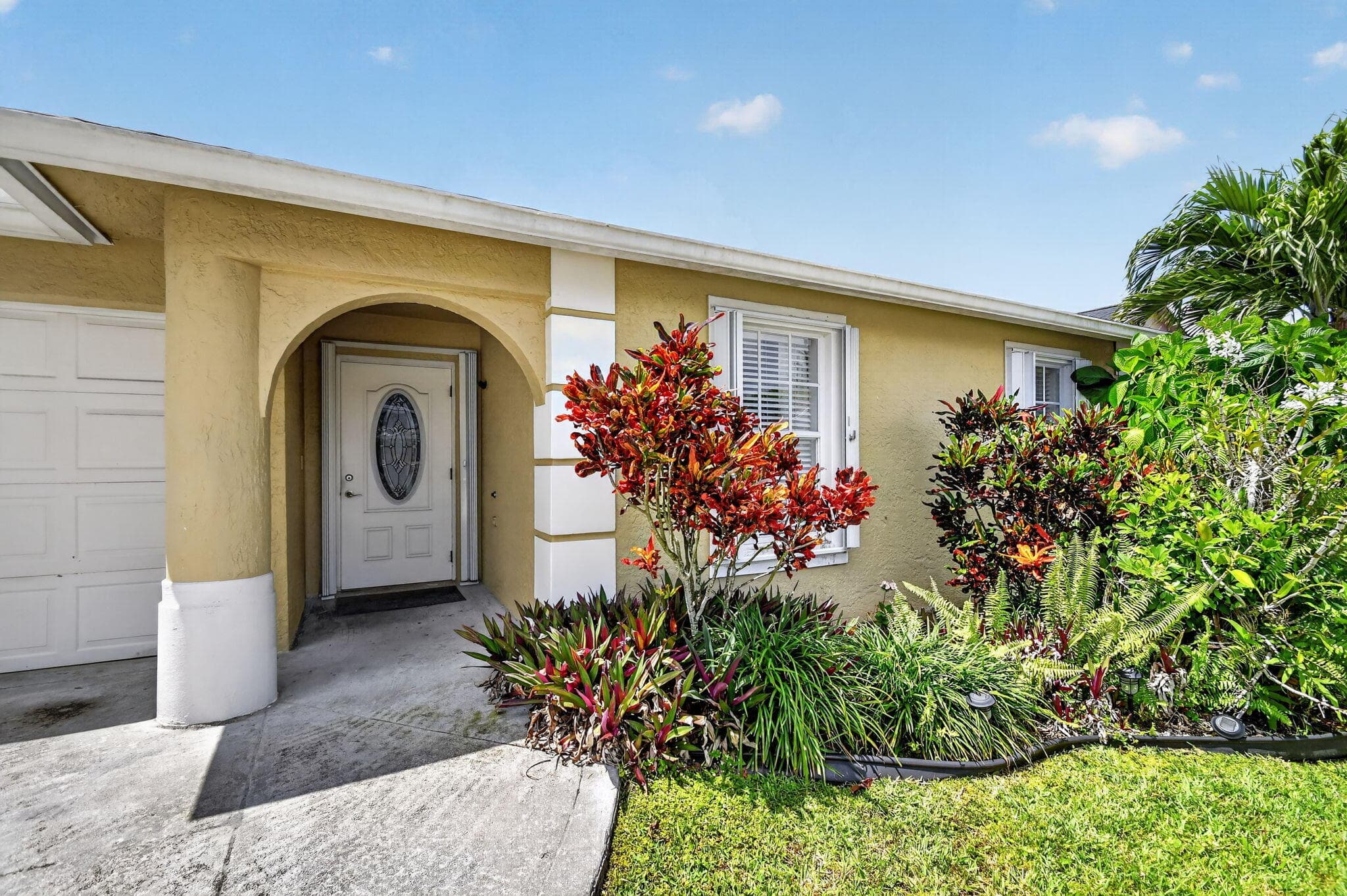 1080 Salmon Isle, Greenacres, FL 33413 — photo 5 of 52
