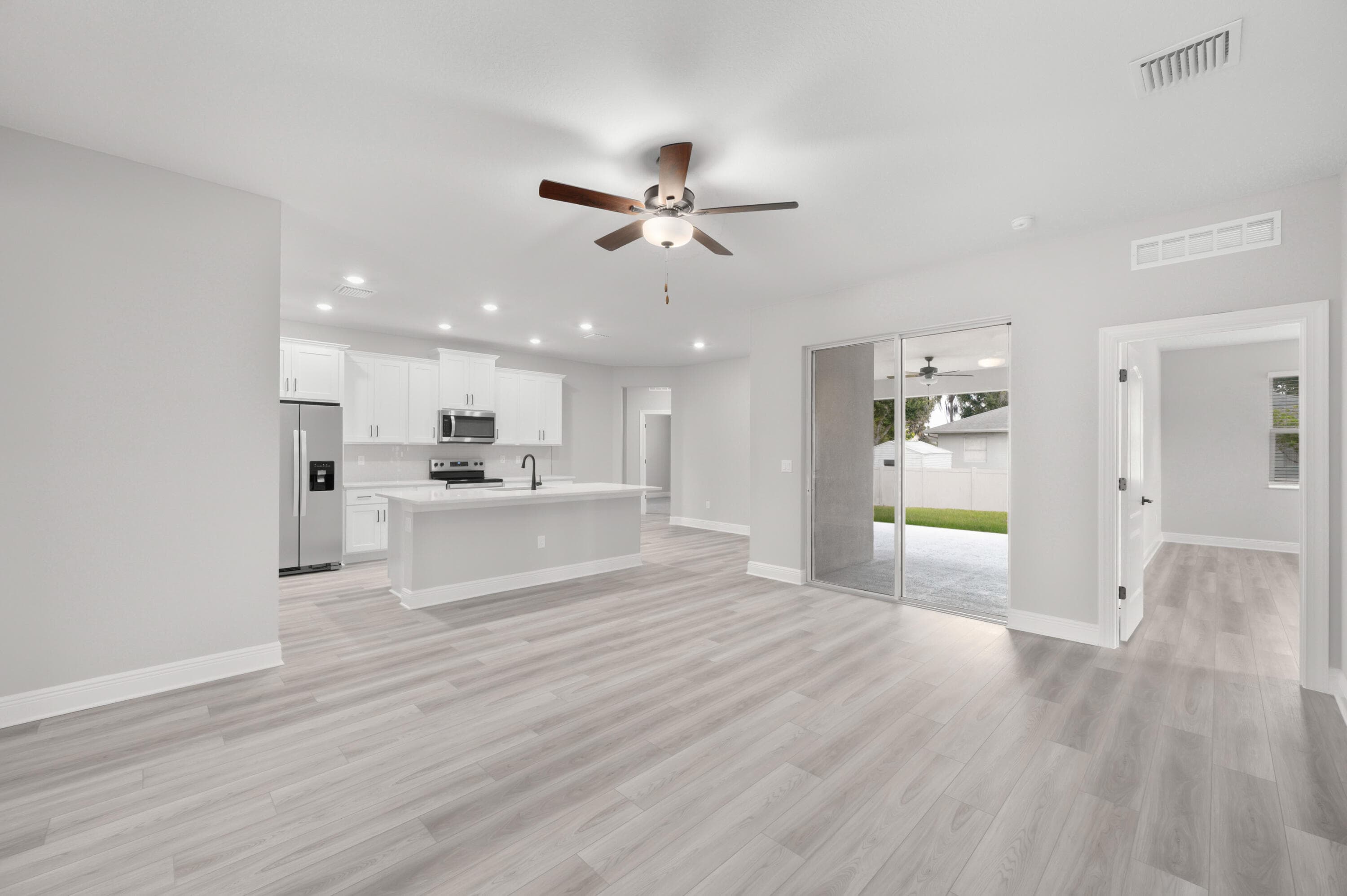 9345 101st Avenue, Vero Beach, FL 32967 — photo 8 of 31