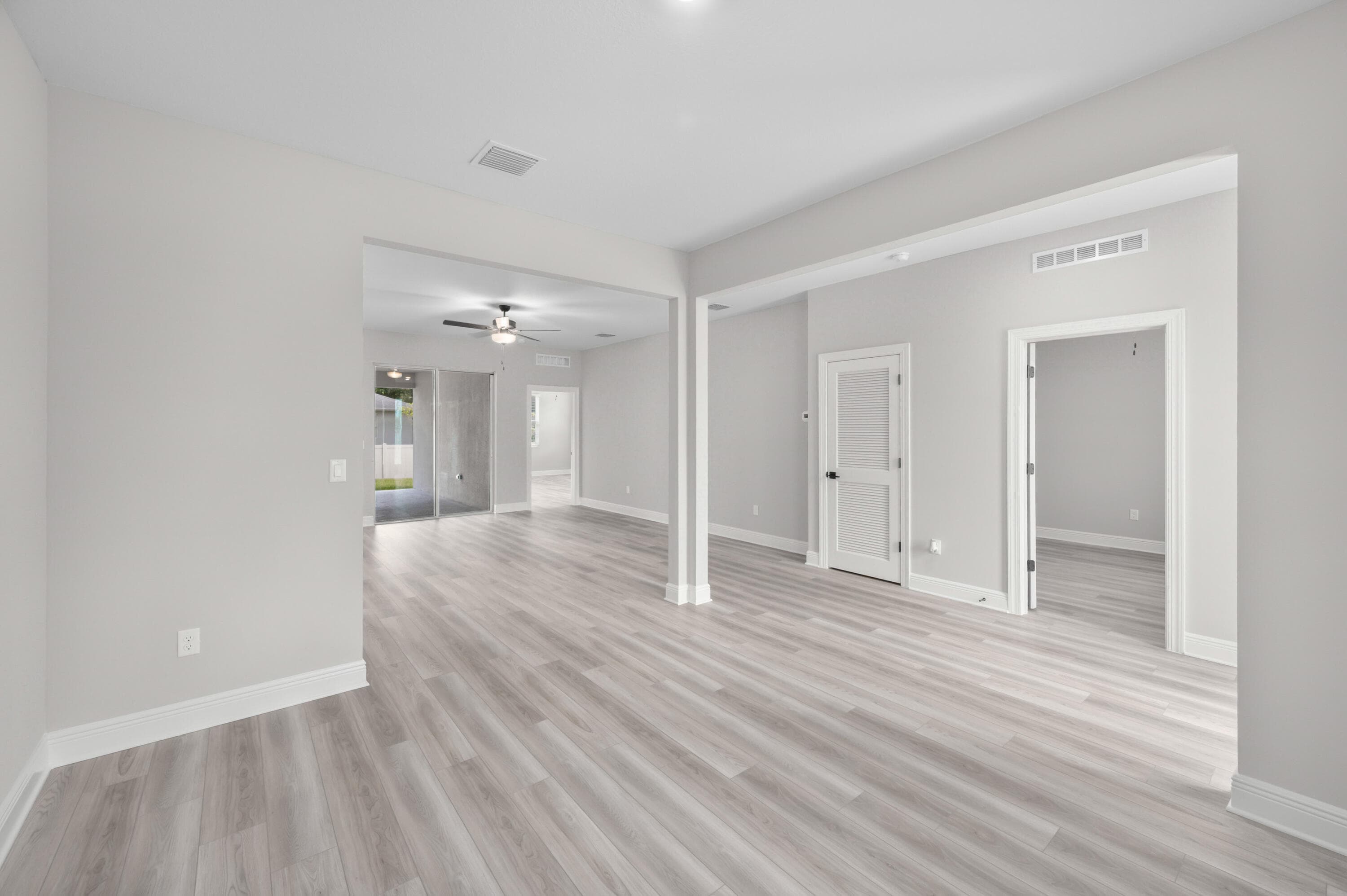 9345 101st Avenue, Vero Beach, FL 32967 — photo 27 of 31