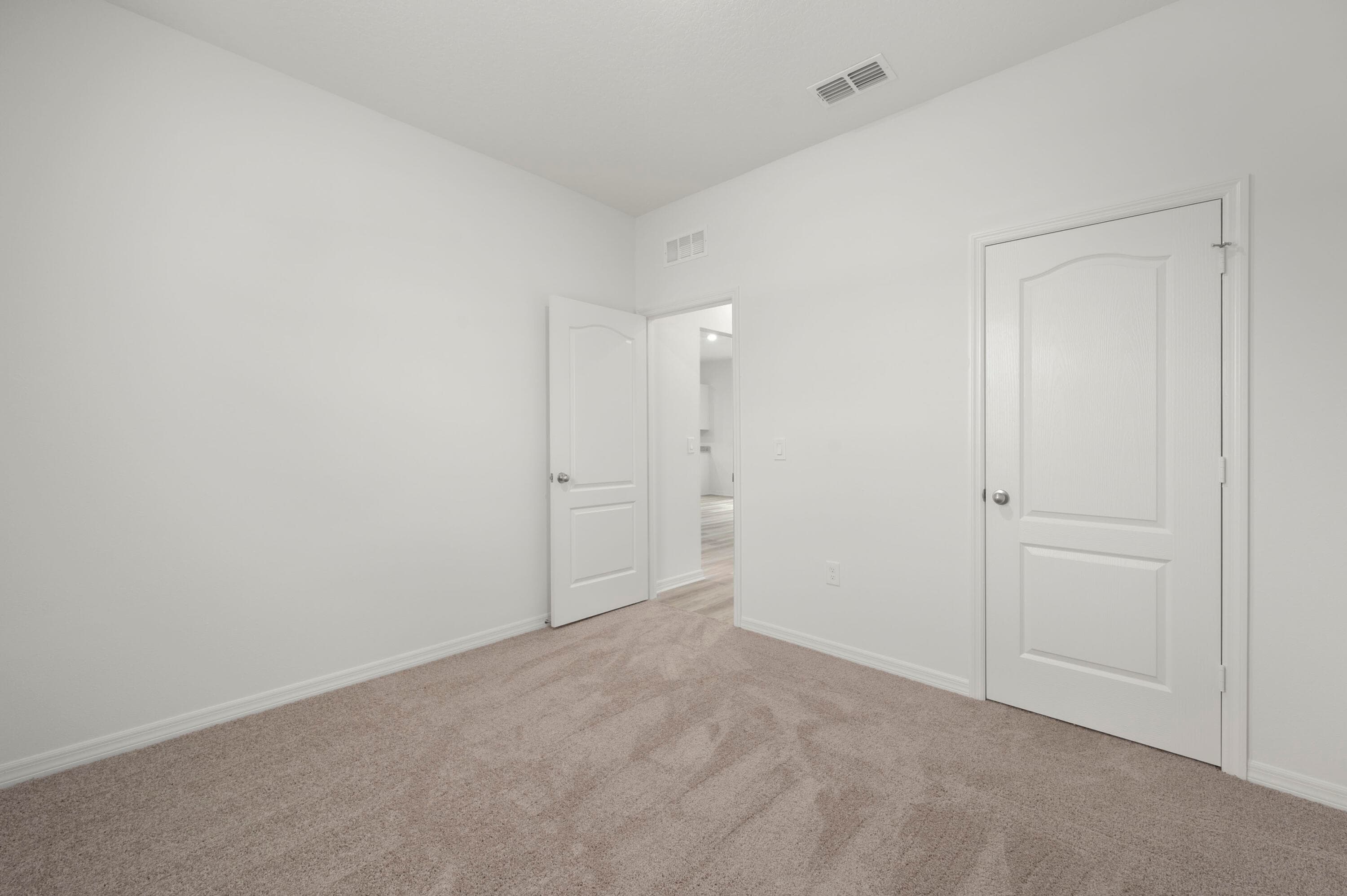 8835 W 98th Avenue, Vero Beach, FL 32967 — photo 10 of 21