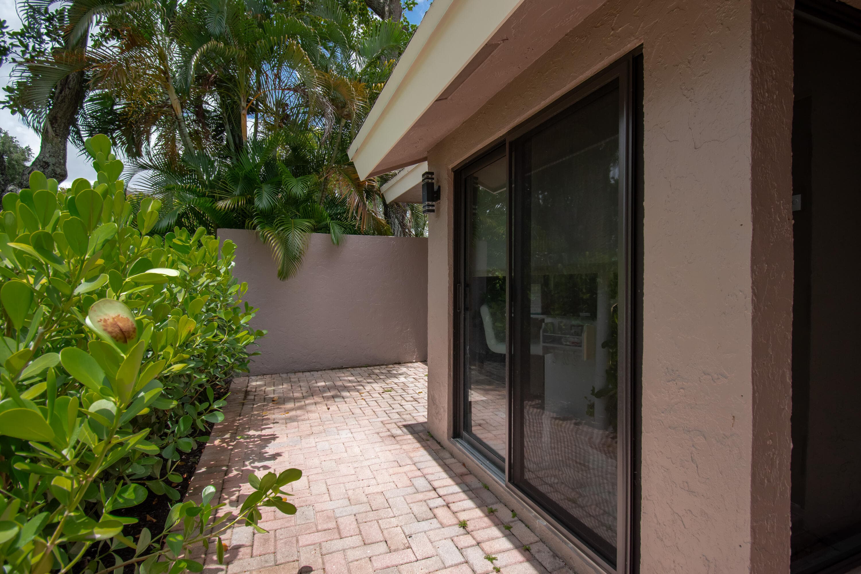 6602 Thornhill Court, Boca Raton, FL 33433 — photo 3 of 33