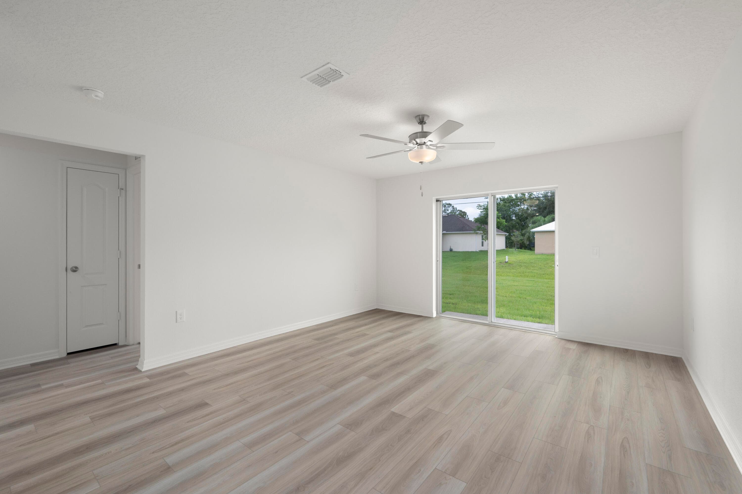 9350 104th Court, Vero Beach, FL 32967 — photo 10 of 22