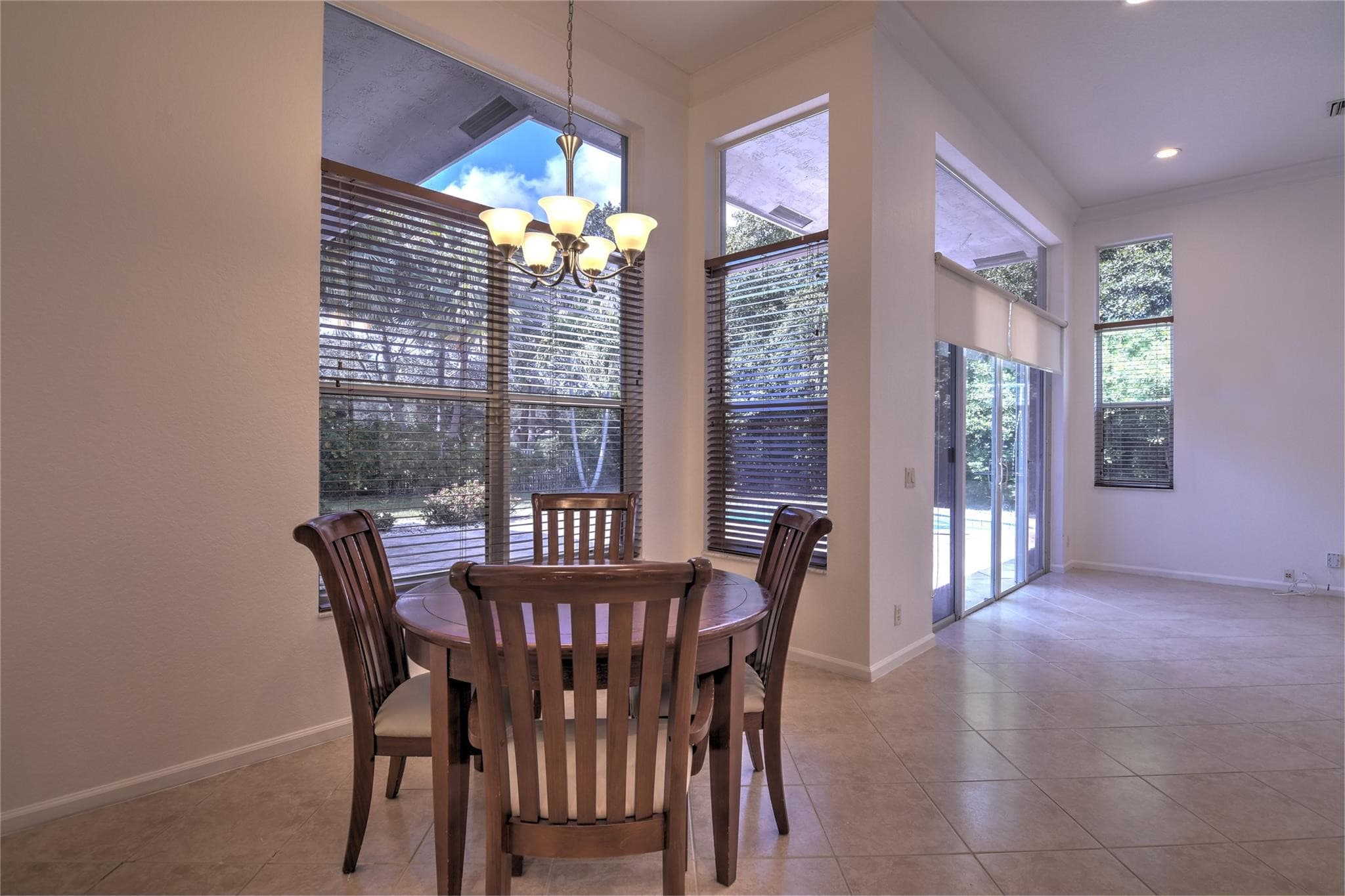 1125 Waterside Circle, Weston, FL 33327 — photo 23 of 59