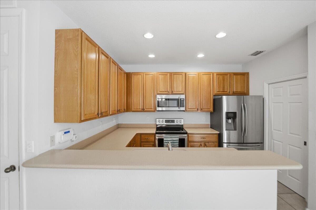 2583 SE Ruskin Drive, Port St. Lucie, FL 34952 — photo 15 of 45