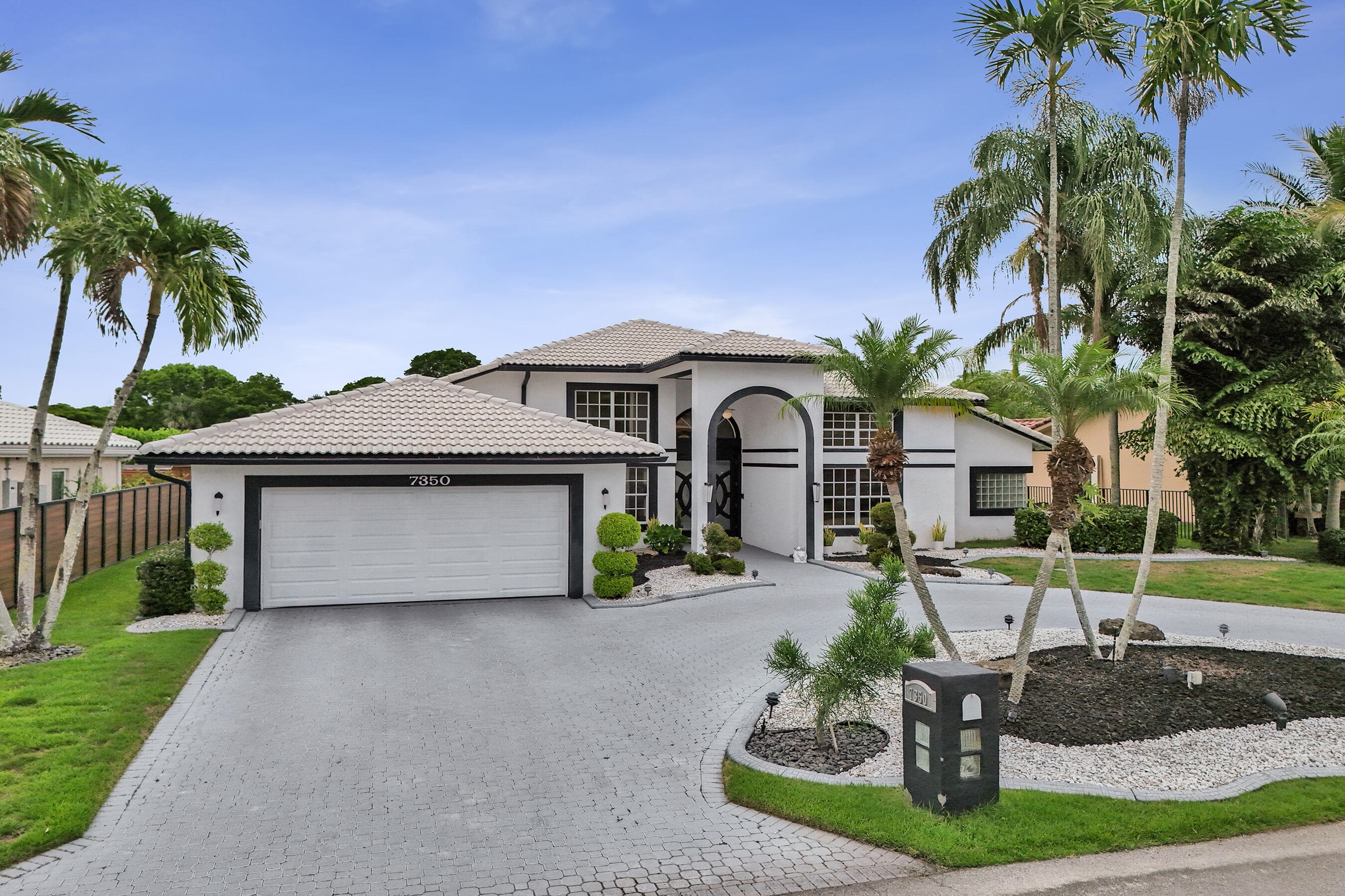 7350 NW 83rd Avenue, Tamarac, FL 33321 — photo 2 of 43