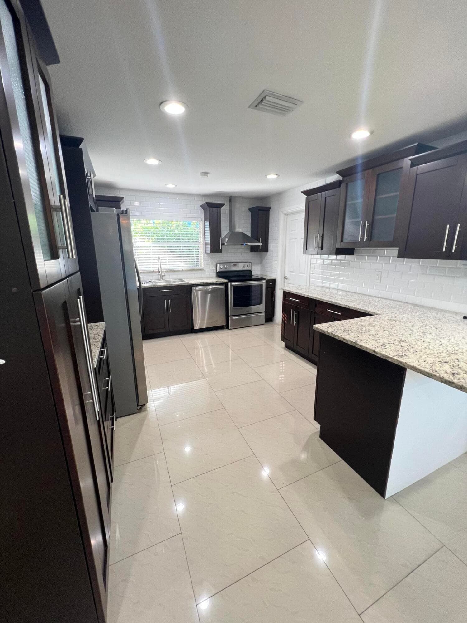 5858 Tarragon Drive, West Palm Beach, FL 33415 — photo 2 of 29