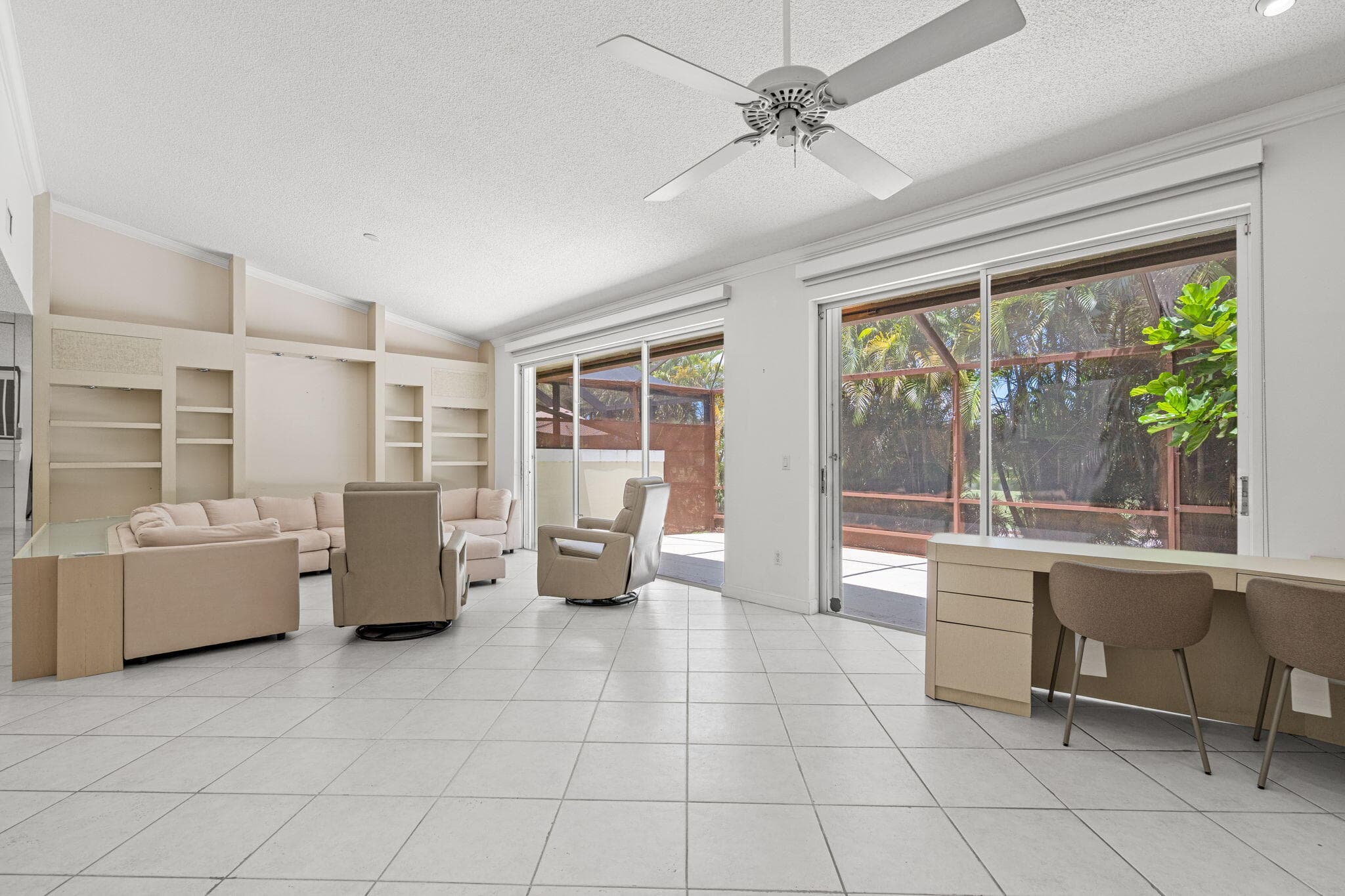 4825 NW 98th Place, Doral, FL 33178 — photo 14 of 71