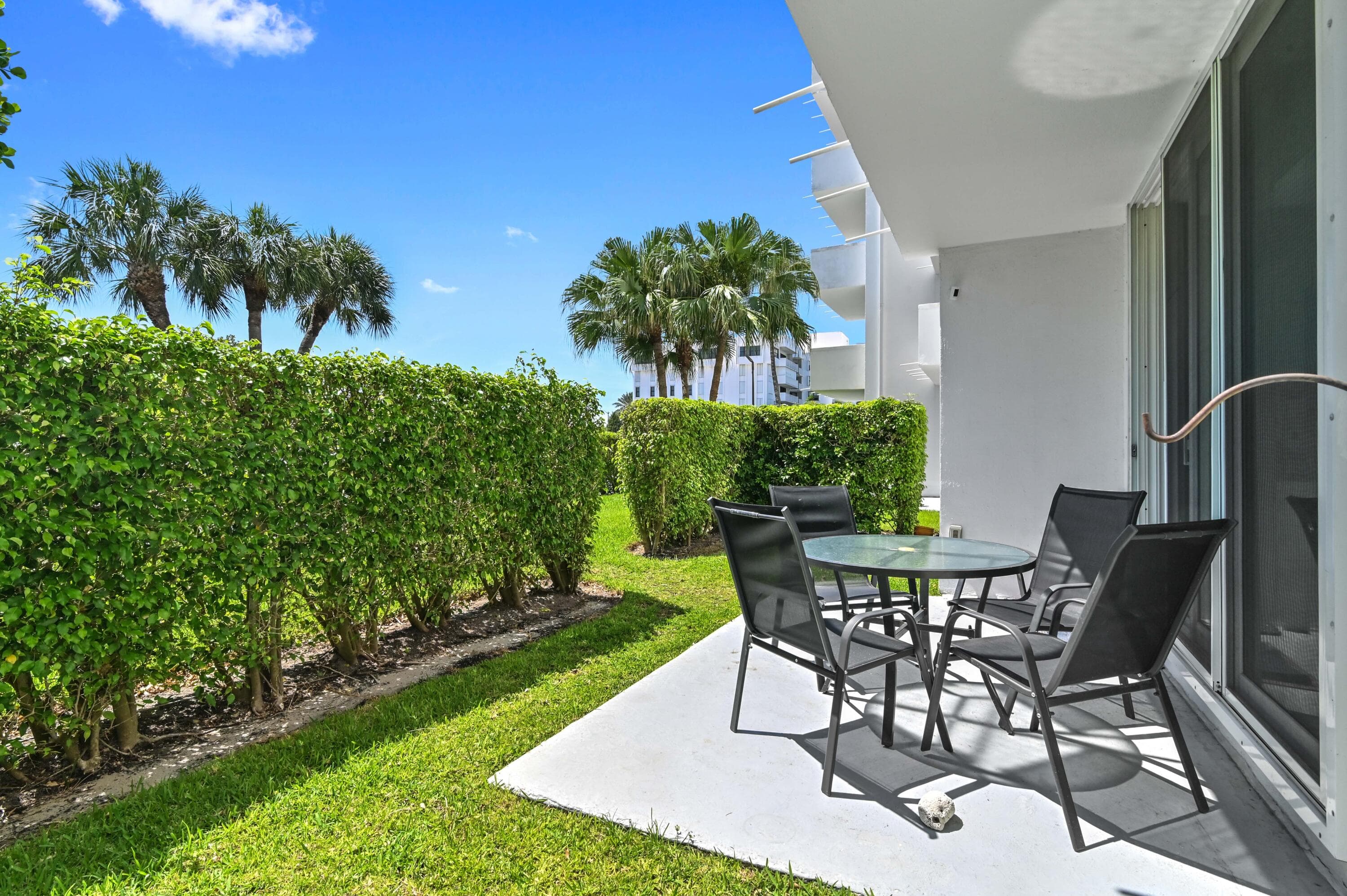 2840 S Ocean Boulevard 109, Palm Beach, FL 33480 — photo 11 of 19