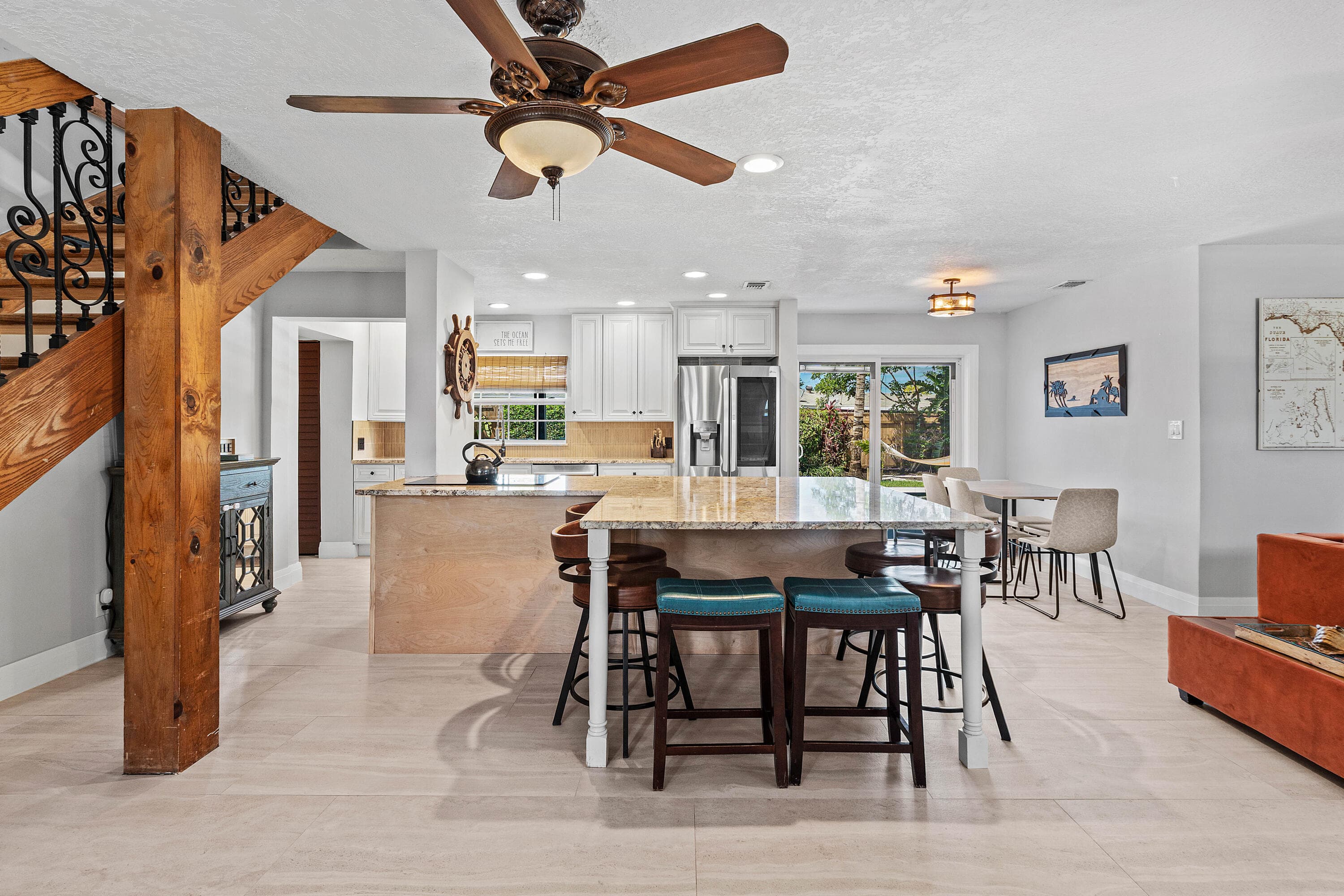 968 Laurel Road, North Palm Beach, FL 33408 — photo 13 of 53