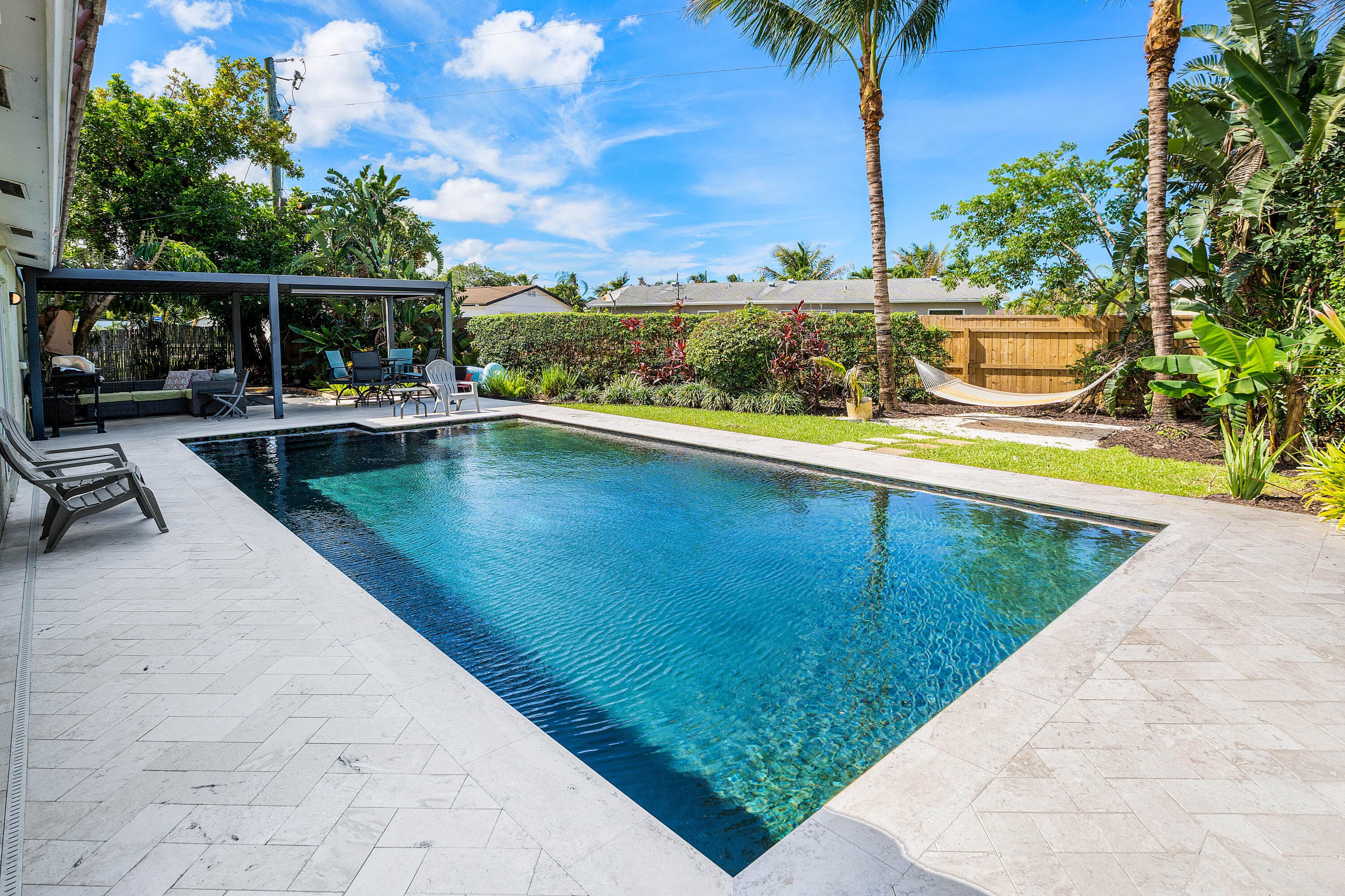 968 Laurel Road, North Palm Beach, FL 33408 — photo 11 of 53