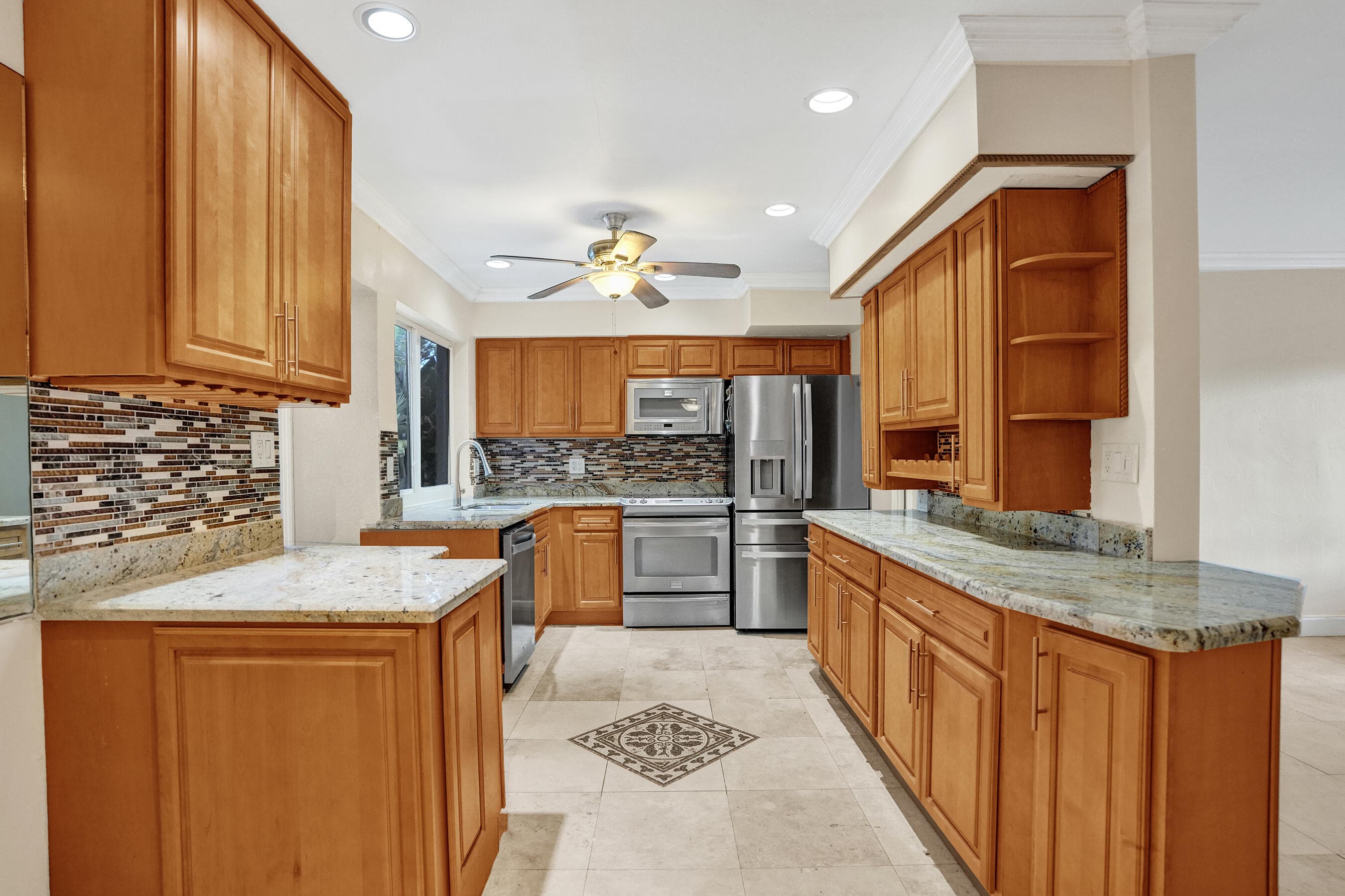 1240 SW 4th Avenue, Pompano Beach, FL 33060 — photo 35 of 48