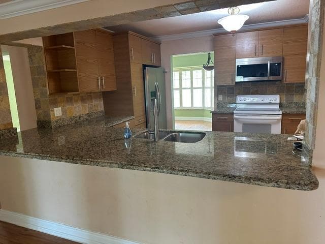 732 SE 11th Avenue, Deerfield Beach, FL 33441 — photo 5 of 31