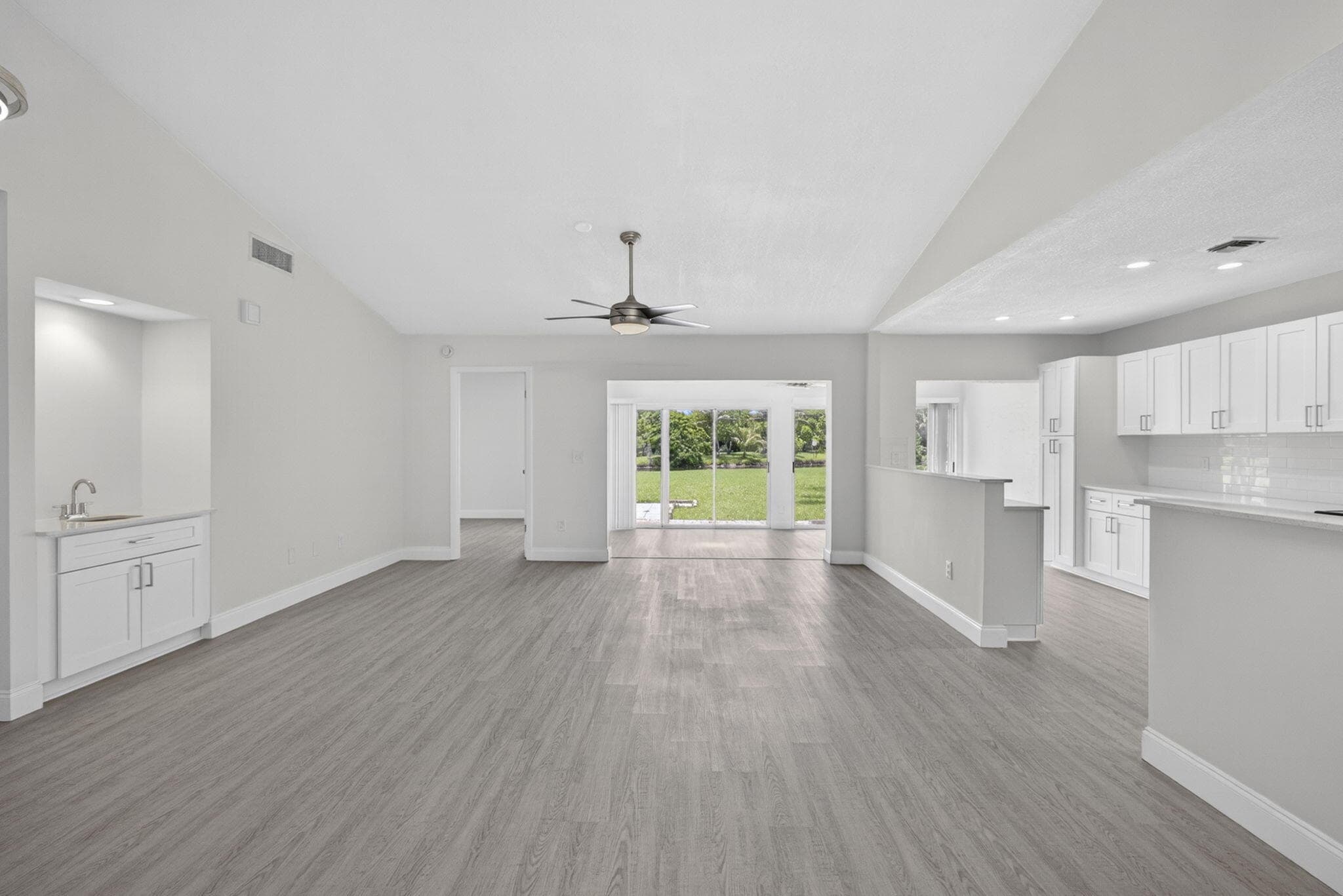 148 Village Walk Drive 24, Royal Palm Beach, FL 33411 — photo 5 of 30