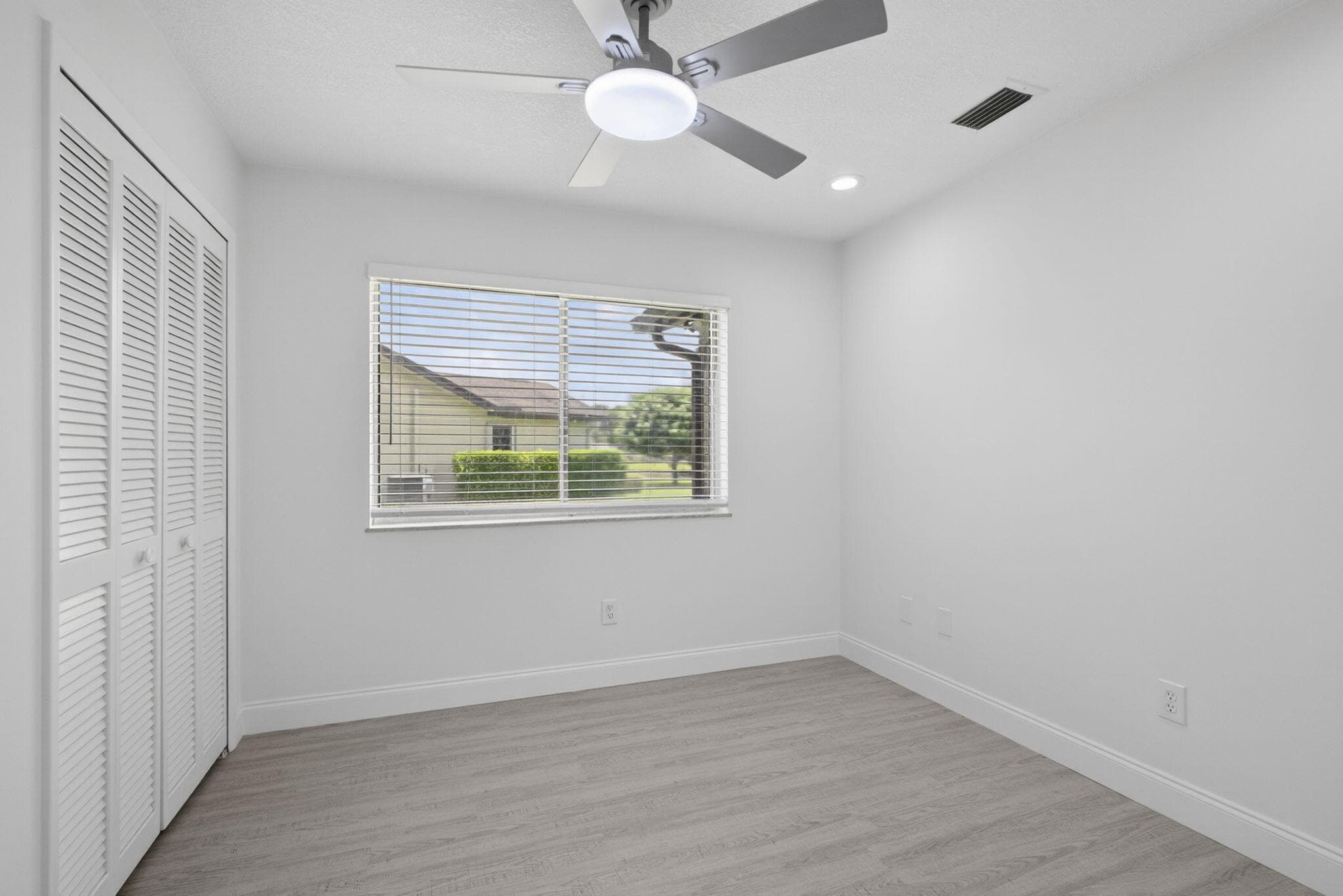 148 Village Walk Drive 24, Royal Palm Beach, FL 33411 — photo 16 of 30